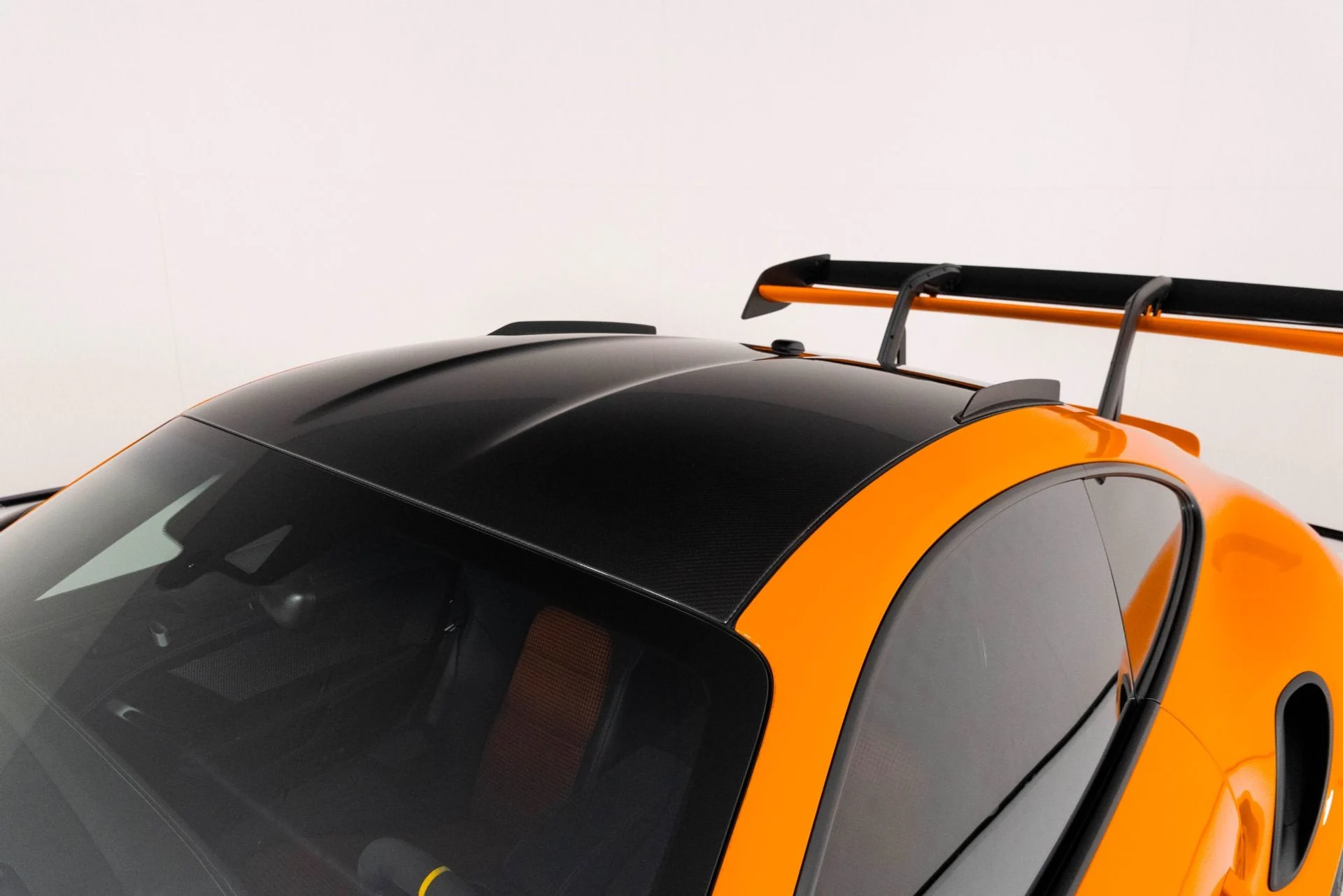 mph063_2281802849_Used_2024_Porsche_911_GT_3_RS_1760133613_39befdb662