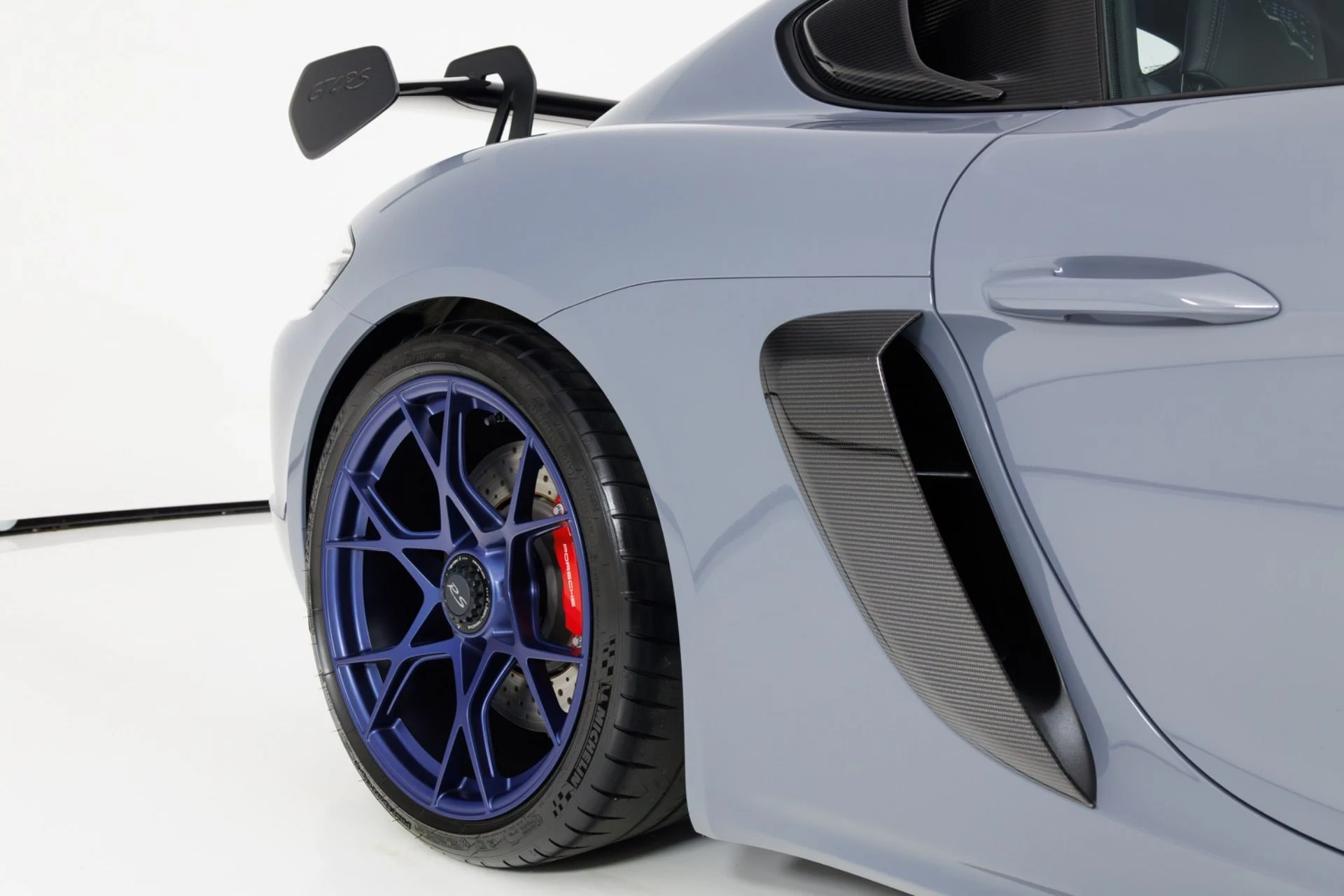 mph063_2290352783_Used_2023_Porsche_718_Cayman_GT_4_RS_1774906628_84423dd61f