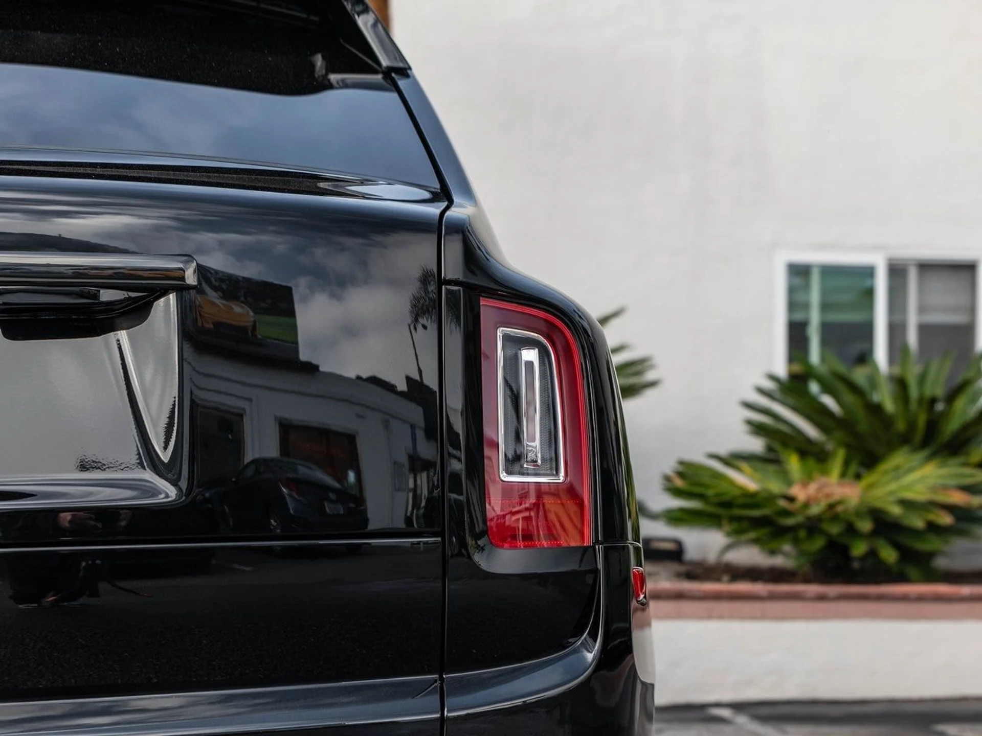 mph063_2328410339_d8b8295a94d40e89cb92f5b46d7c68b7x_0aded51698