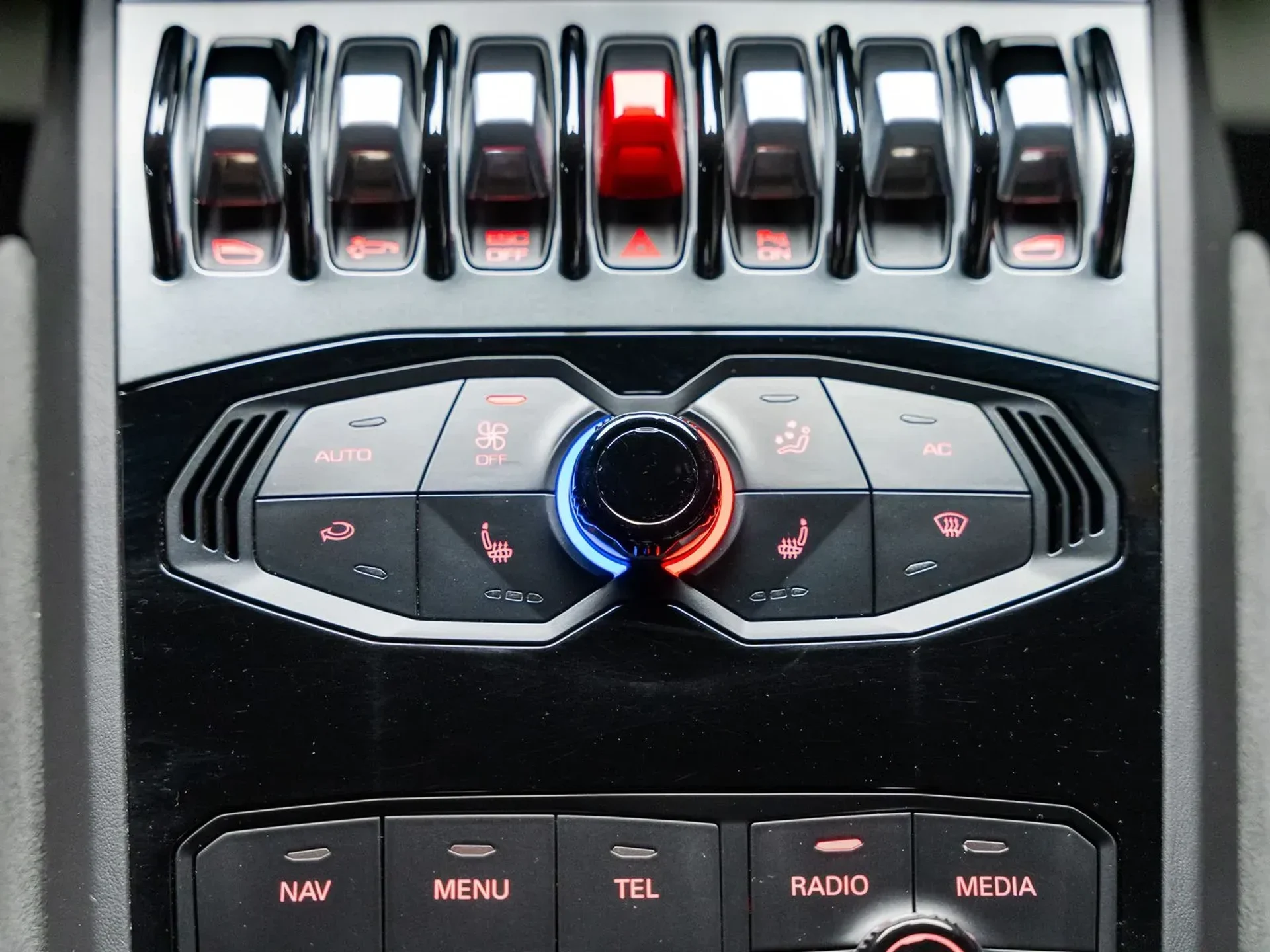 mph063_2340520566_0a8c9bf8_00d3_4a87_a0bb_75a93c92298b_8e32f6d8e6