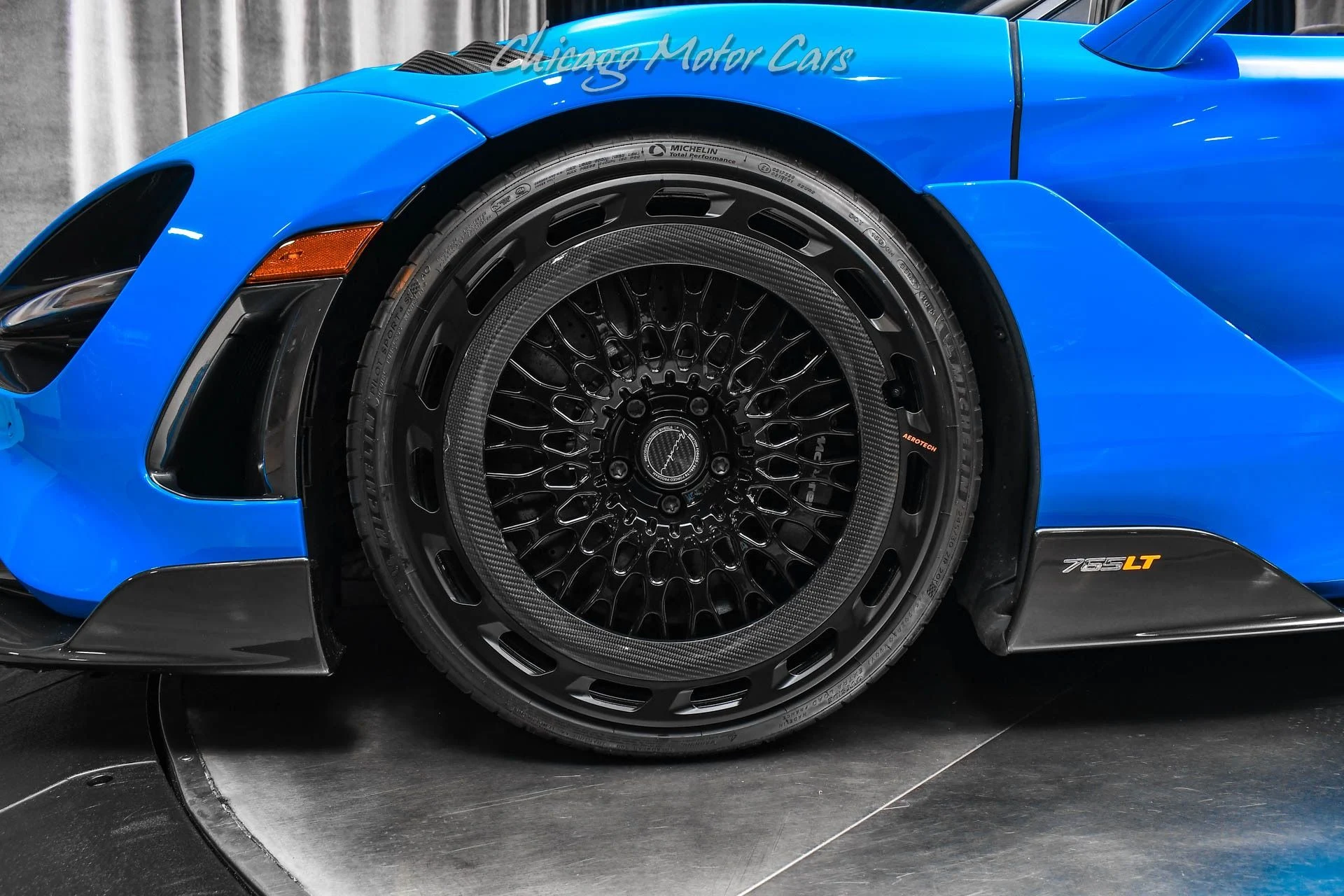 mph063_2388301381_13451_p64_l_e3e5aff420