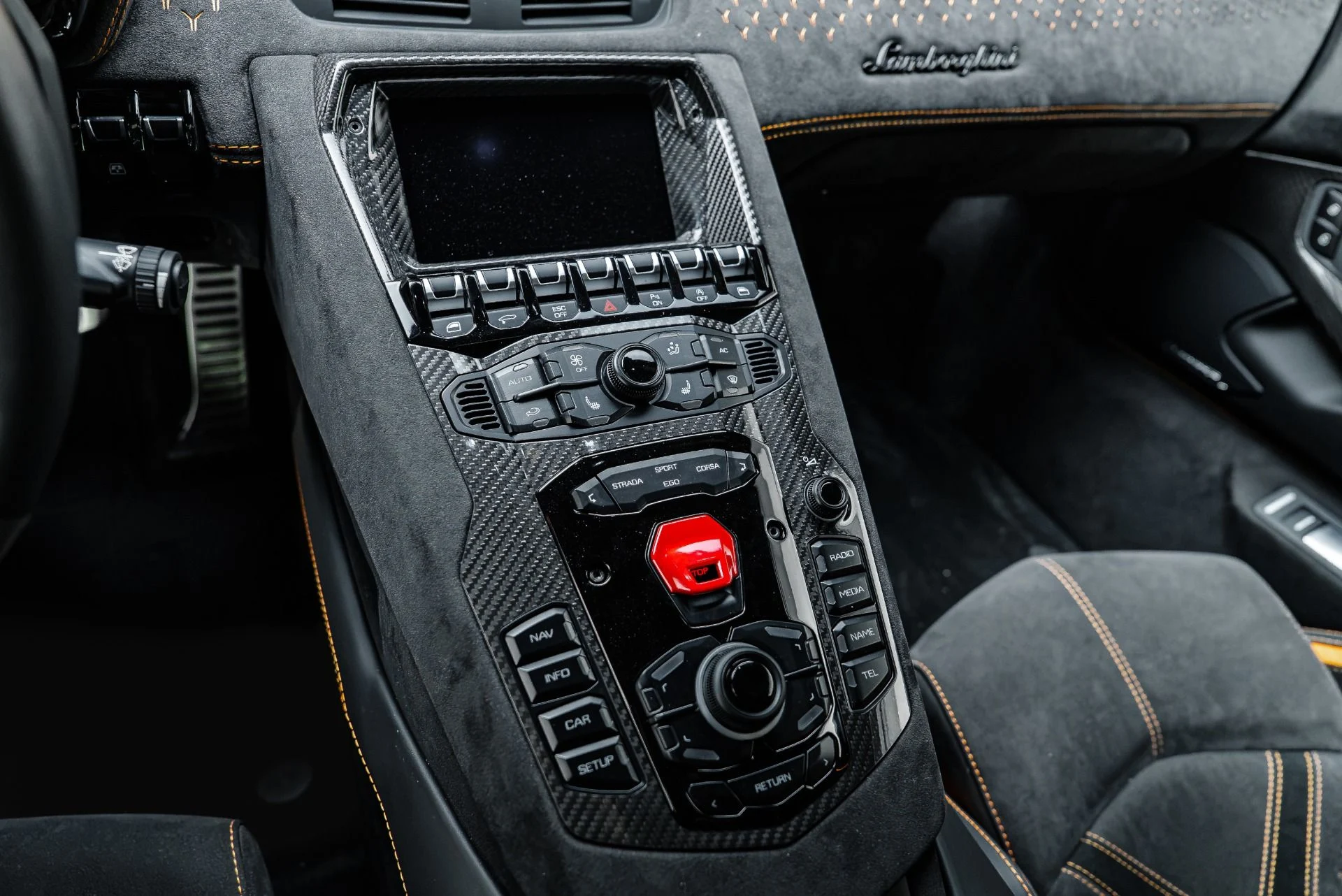 mph063_2388336709_Used_2022_Lamborghini_Aventador_LP_780_4_Ultimae_1792689549_ac2a305474