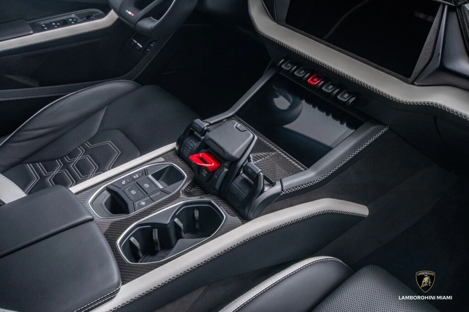 mph063_2425825873_cbbb3b6f7d44ebbd224432ed5cf143ae_3a36be1a8a