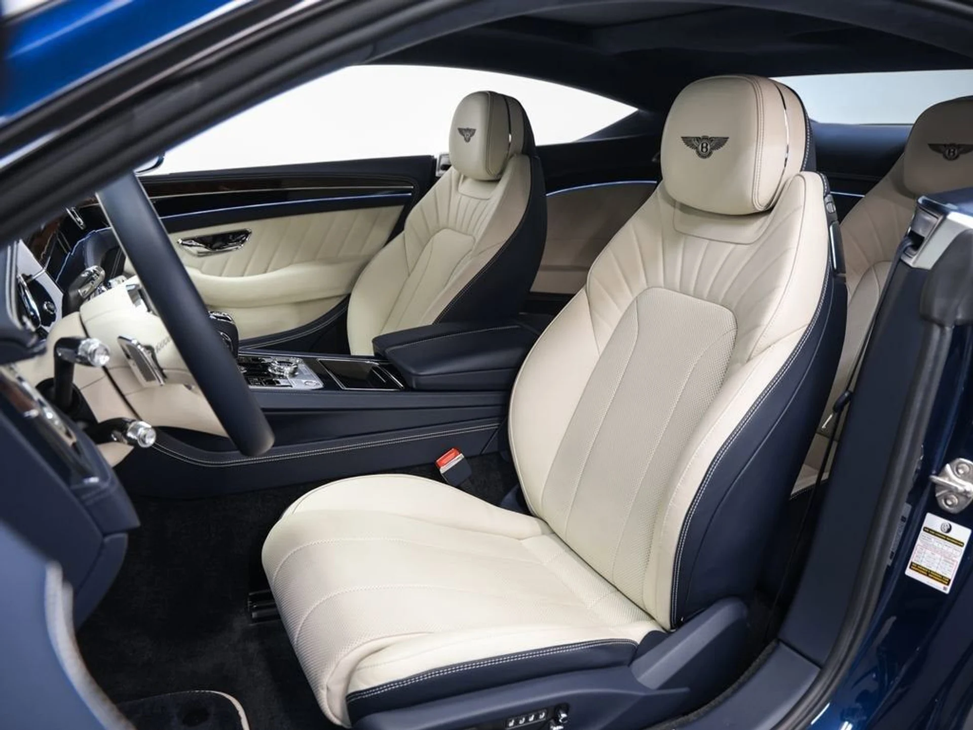 mph063_2553997628_64_1121fcdbce