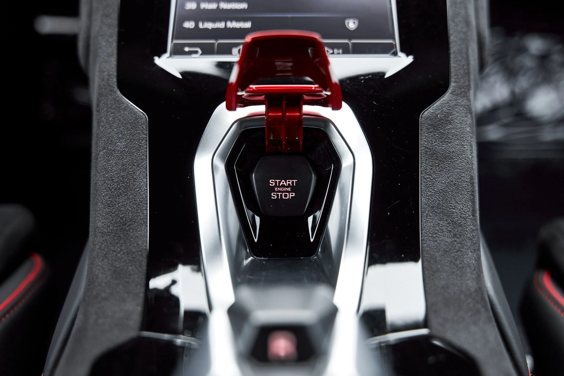 mph063_2574935985_Used_2023_Lamborghini_Huracan_Tecnica_Base_1766269112_88b5efe901