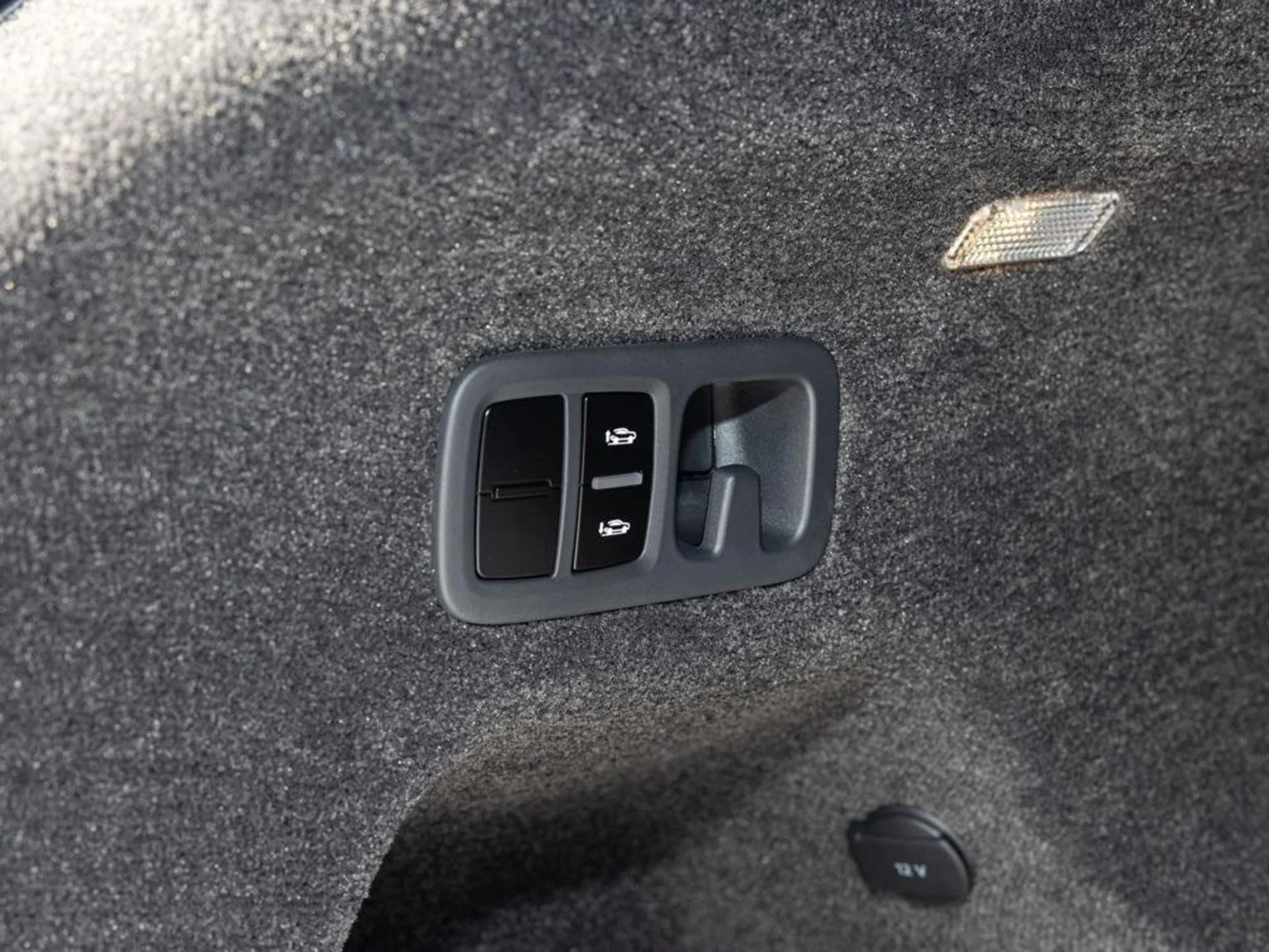 mph063_2633043103_480276648_6938475fb4572ce7810abc2c_09e75a5702