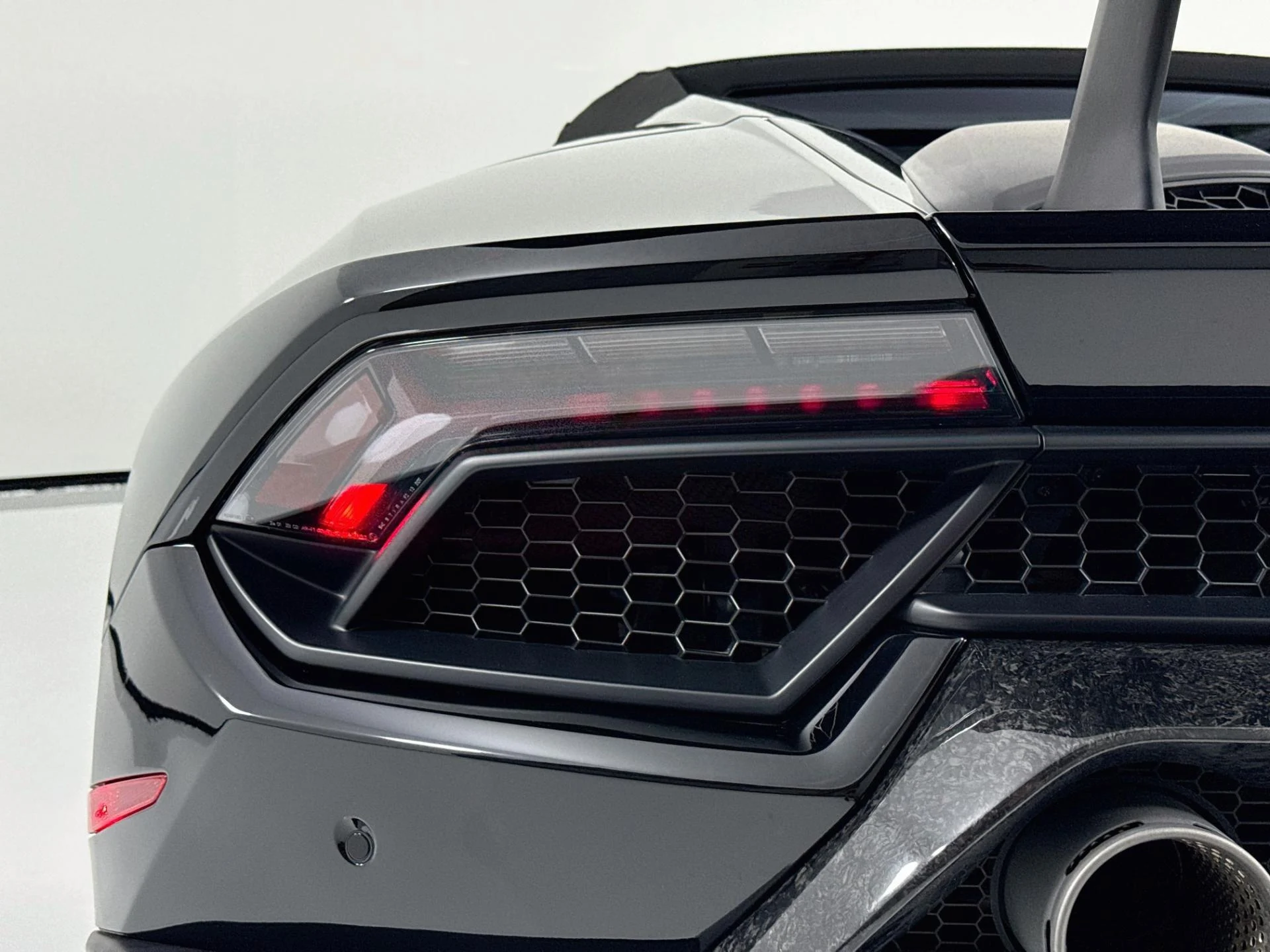 mph063_2647442640_Used_2019_Lamborghini_Huracan_Performante_Spyder_1793134382_1ba92025f1