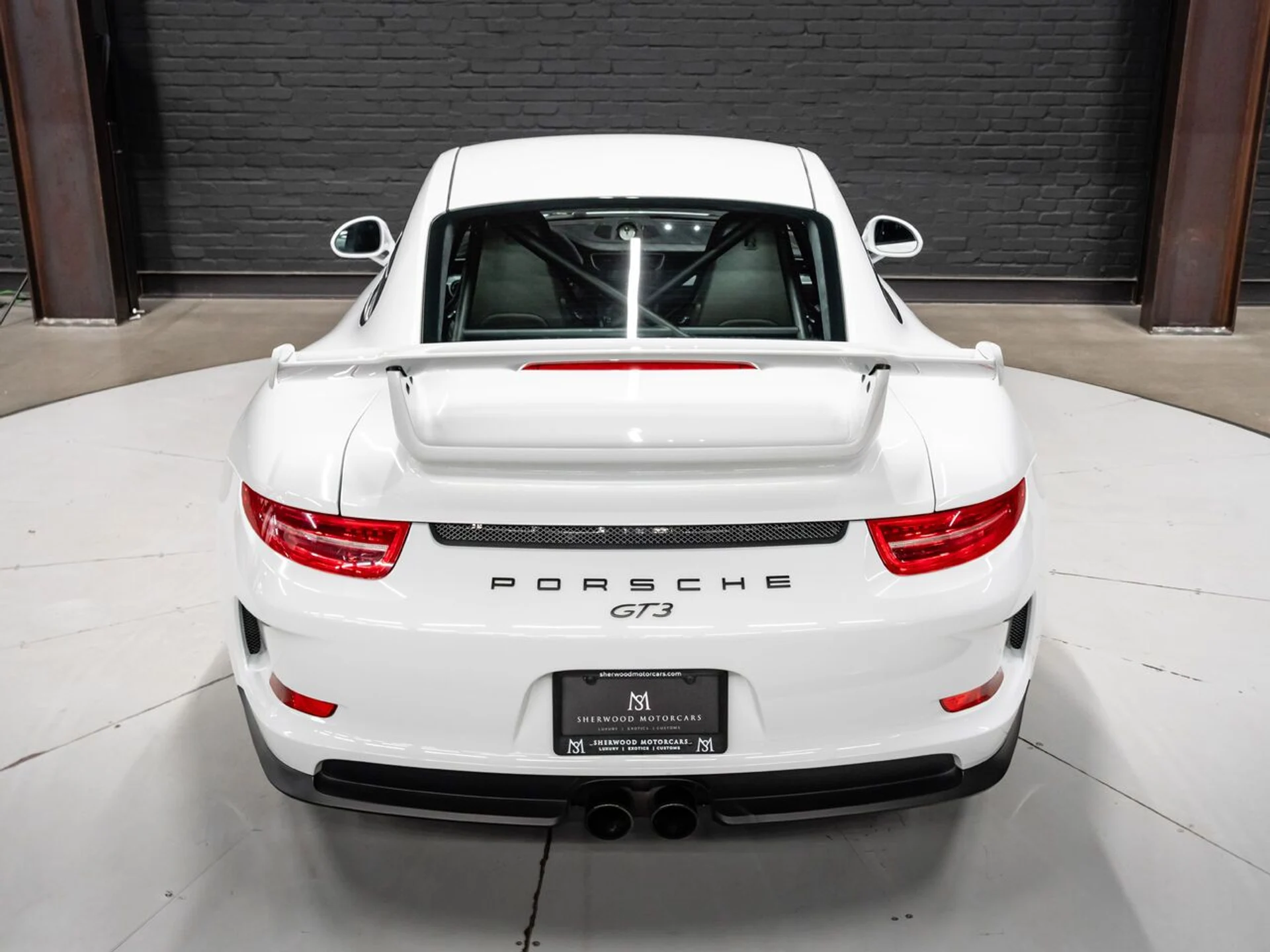 mph063_2654914589_porsche_911_2015_56205a0a61