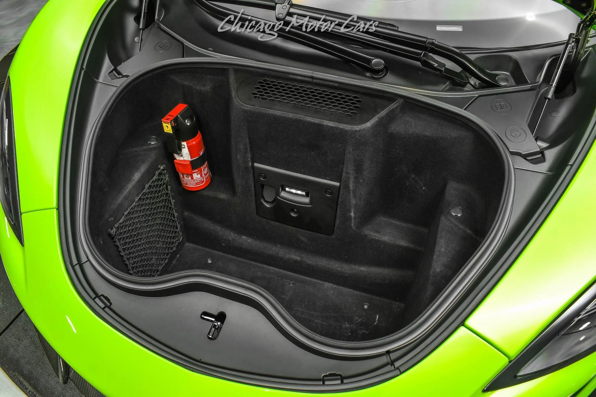 mph063_266132505_10028_p64_l_6c1cf646ff