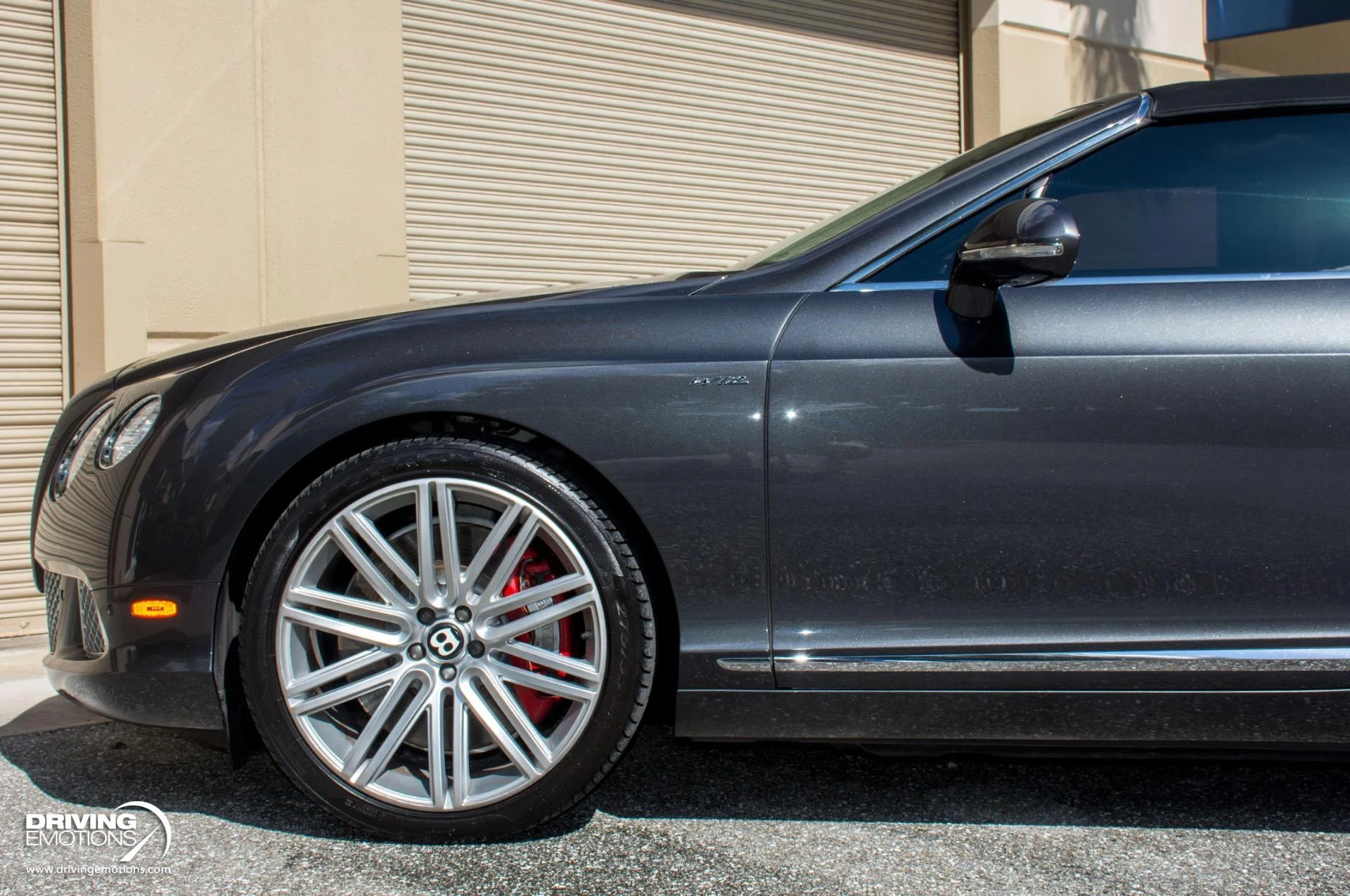 mph063_2669596878_871_p64_l_47137a8bfc