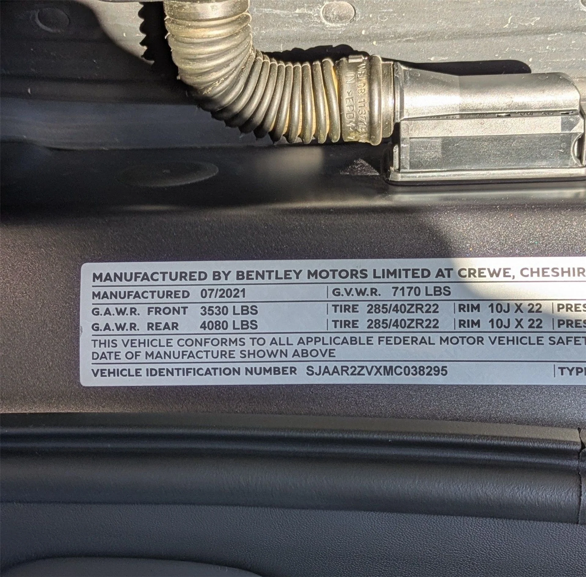 mph063_2725445729_91ff2321212742a8412568b0e80e6206_7070978460