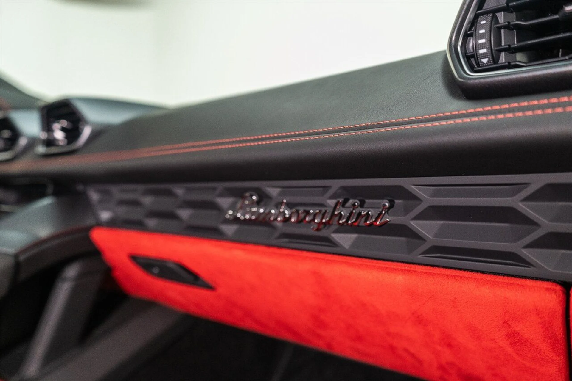 mph063_2738872712_b8a00ba3ff_1280_c3681693a2