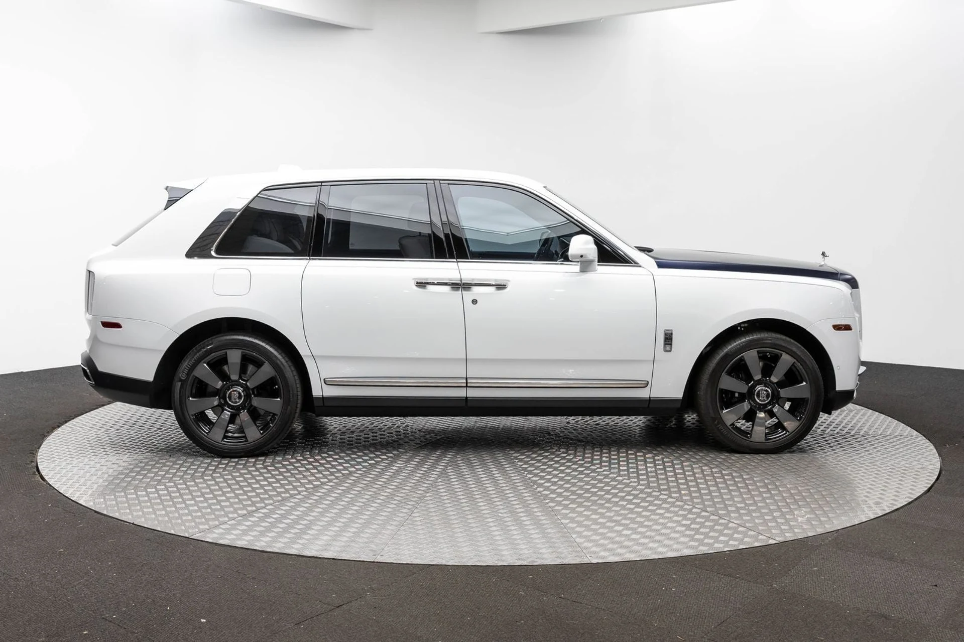 mph063_2799941394_64_ccf50005d2