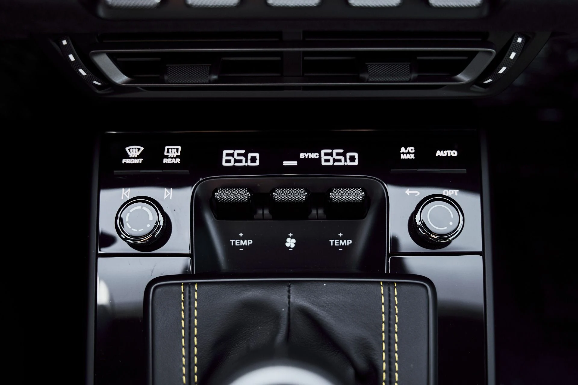 mph063_2829297953_Used_2023_Porsche_911_GT_3_1776823245_51535a12d1