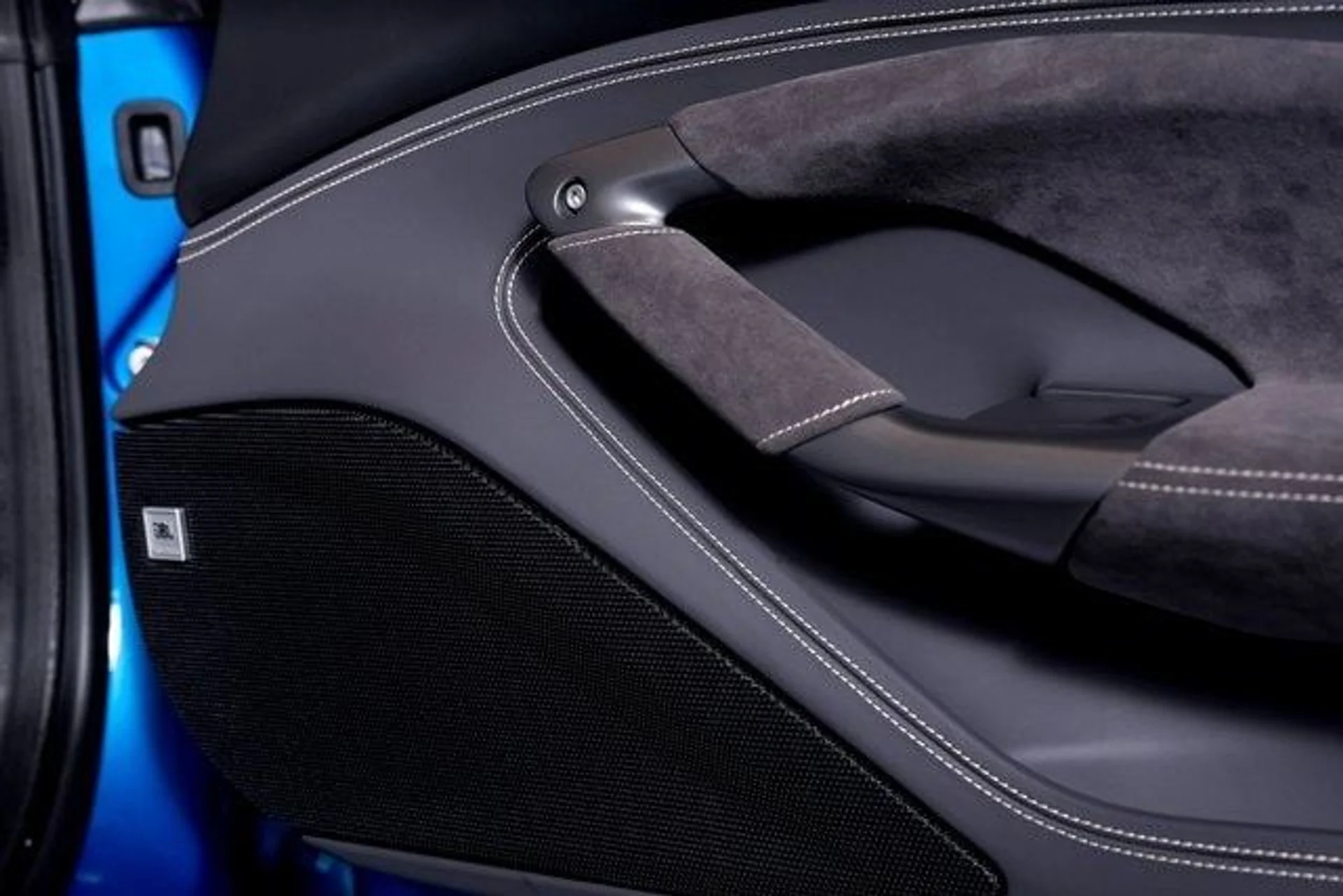 mph063_2863573849_368050497387ca7c17b02ada4c5e8c55x_75f2f379e4