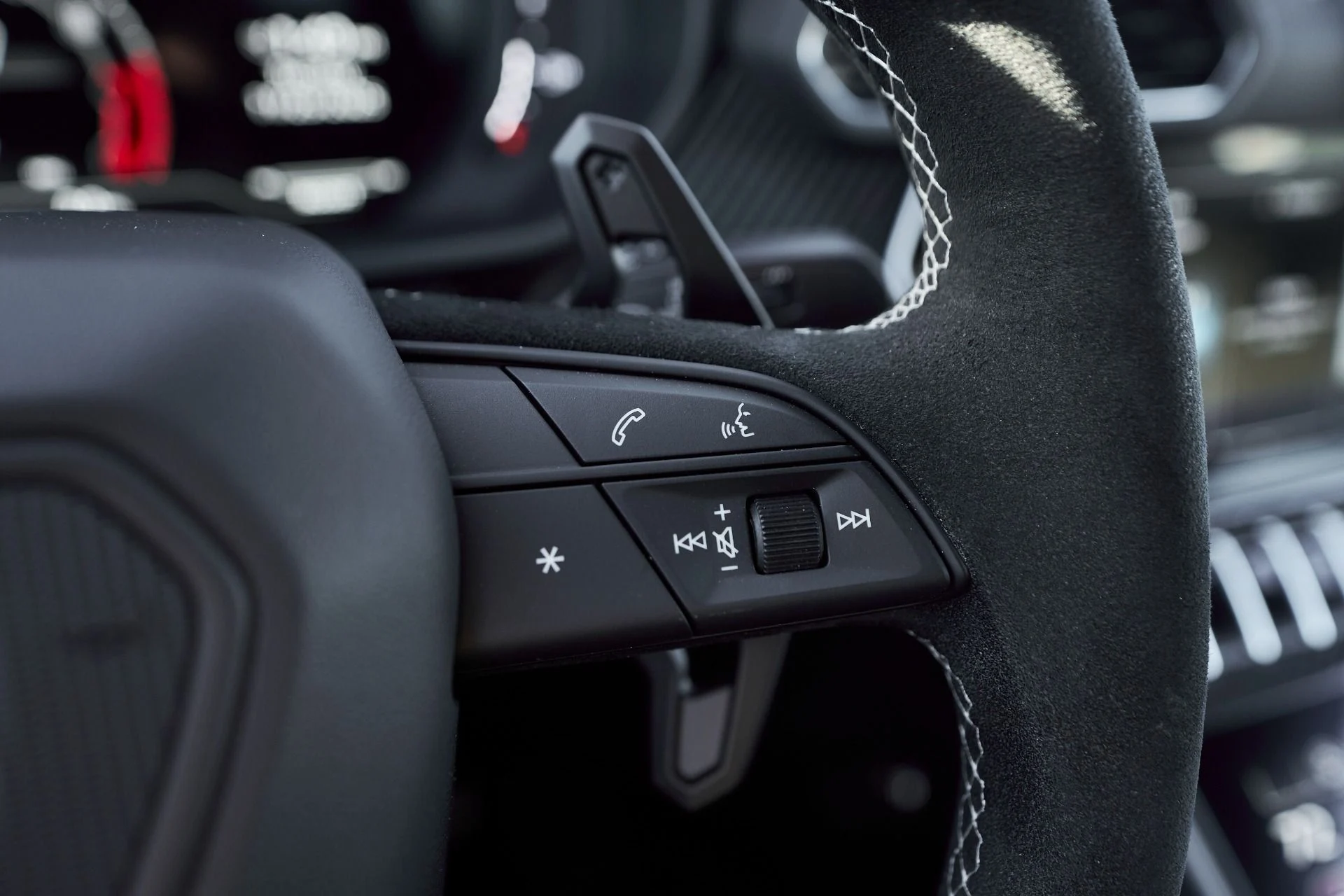 mph063_2870702372_Used_2024_Lamborghini_Urus_Performante_1764124878_09df979d12