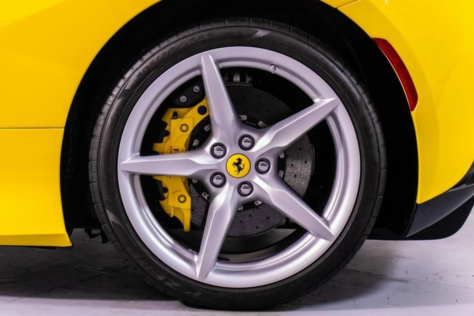 mph063_2906538460_d01fa027277b5e7f9bef895da65e0e7cx_4e52bd705c