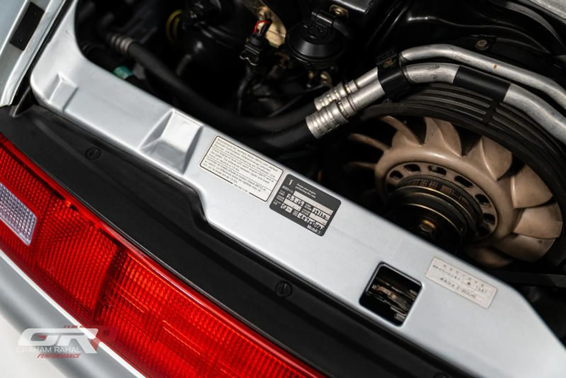 mph063_291698054_21_F2_A2_A2_ED_53_45_F1_92_B3_86_EA_44848_BB_1_c4a2254e40