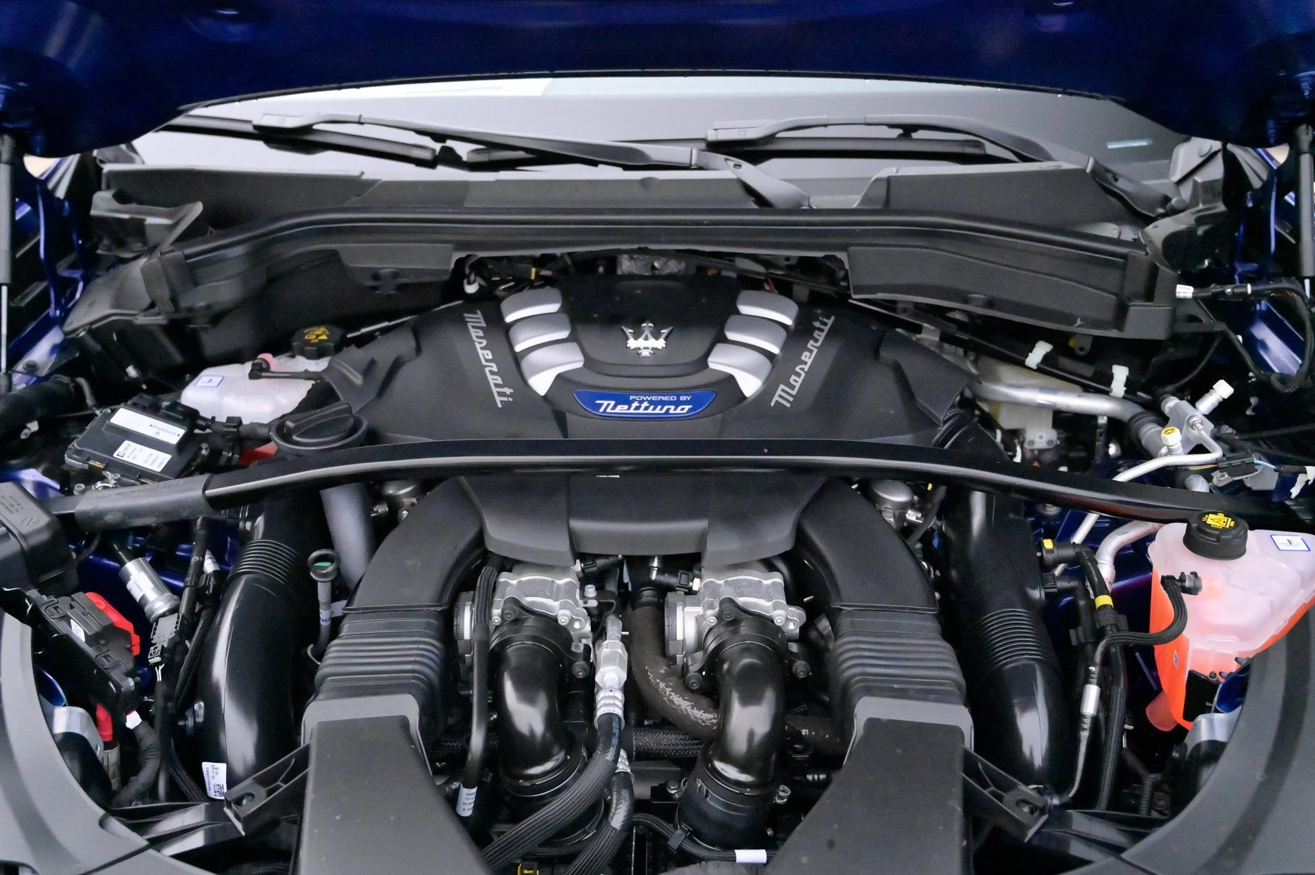 mph063_2928751784_1a37fa20d9cd438f96d784a5fed70220_debbcd6ed5