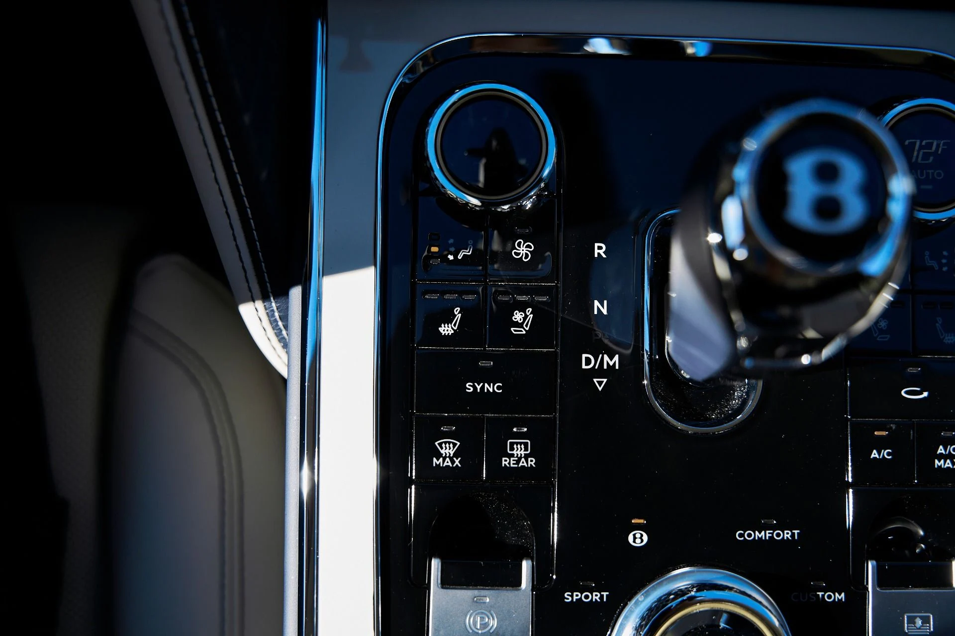 mph063_2931228639_Used_2024_Bentley_Flying_Spur_Mulliner_V8_1768876657_f141713d82