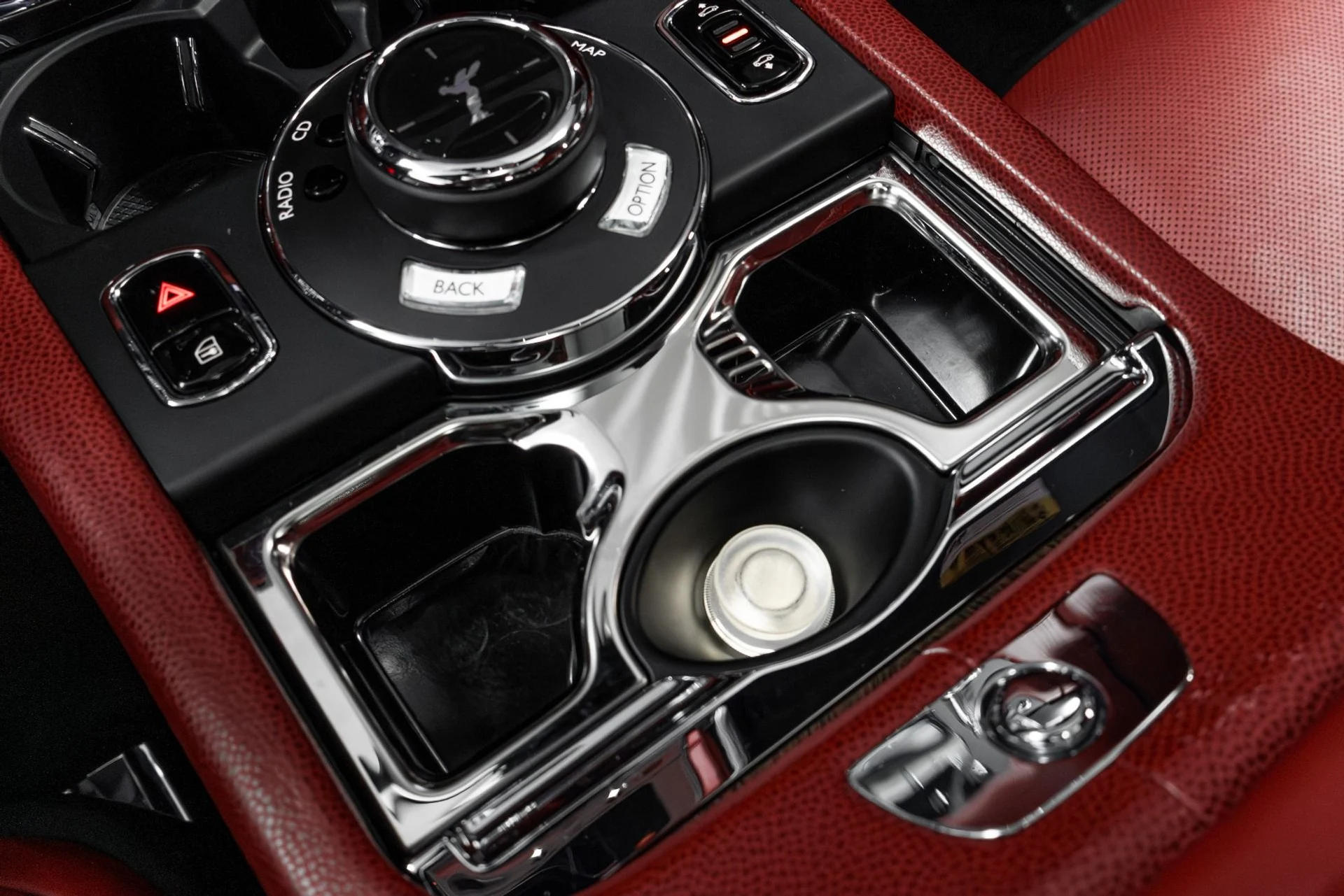 mph063_2958973093_Used_2014_Rolls_Royce_Wraith_1768708203_469c7f96c4