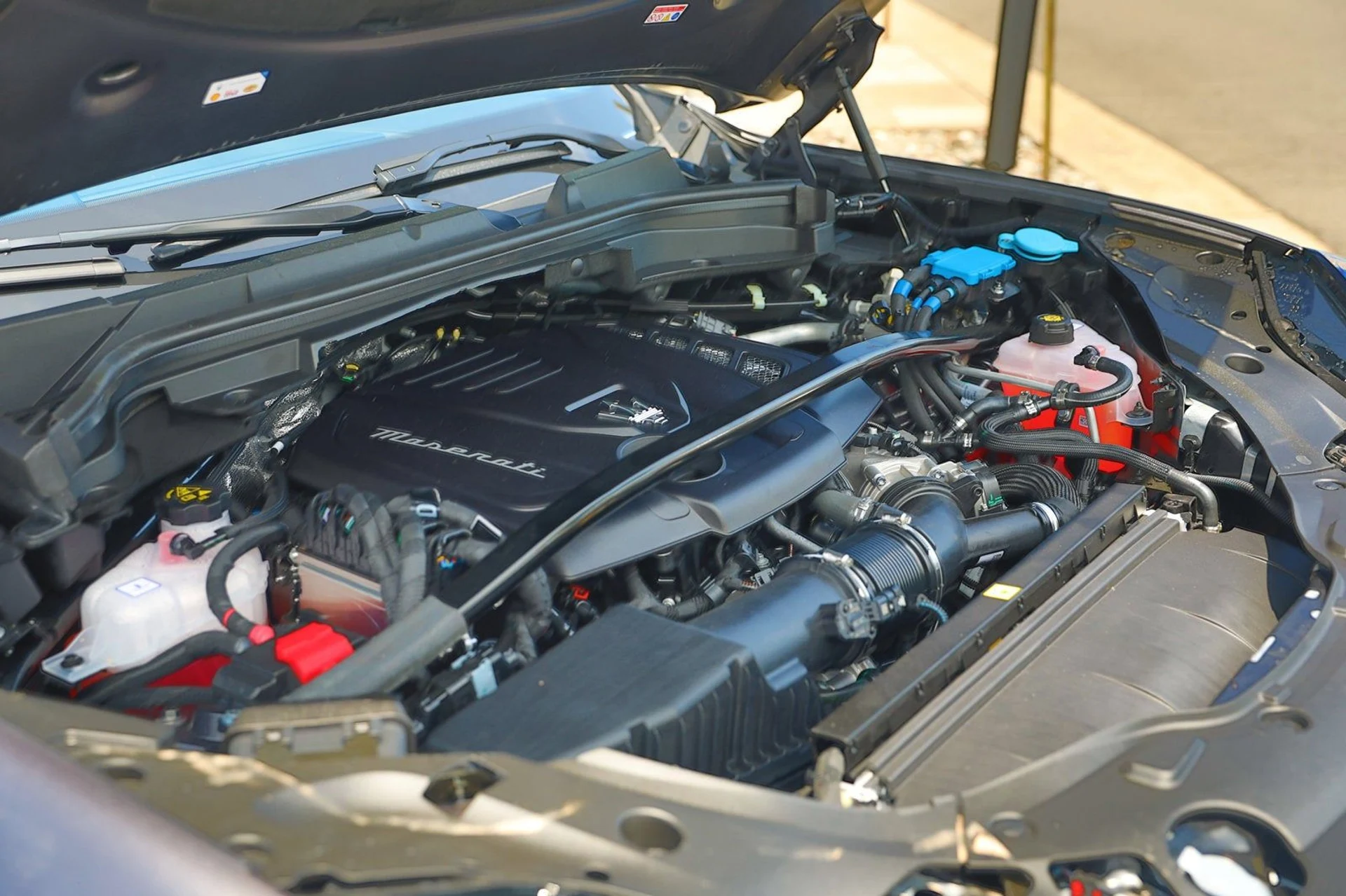 mph063_2961439966_784db970553a4f148e9cfdf214f575d0_641ff83219