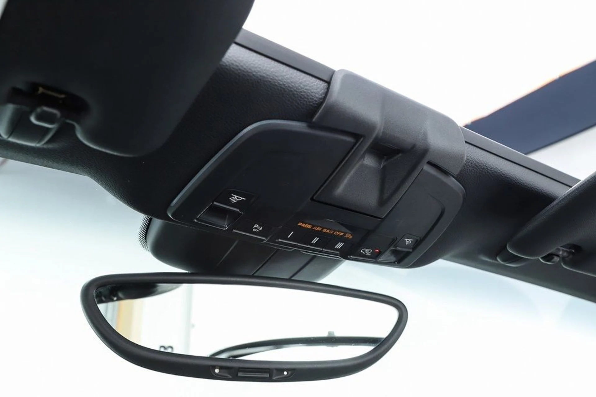 mph063_3036609407_4303c3045627179399480bfffb2e4d93x_c47e941814