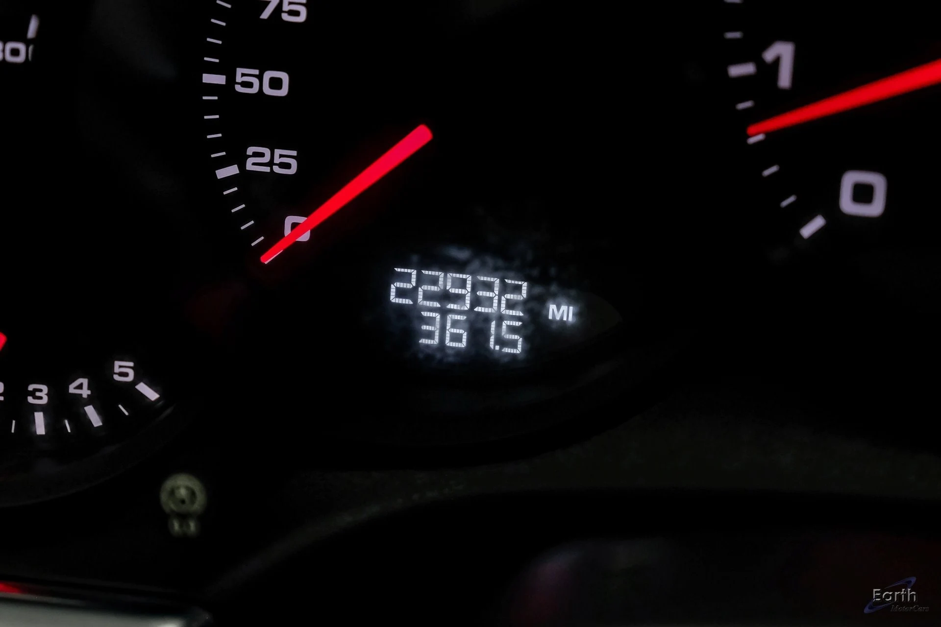 mph063_3047733907_70115fced1ff0386e3d2a921b9710f59x_6ba65b9513