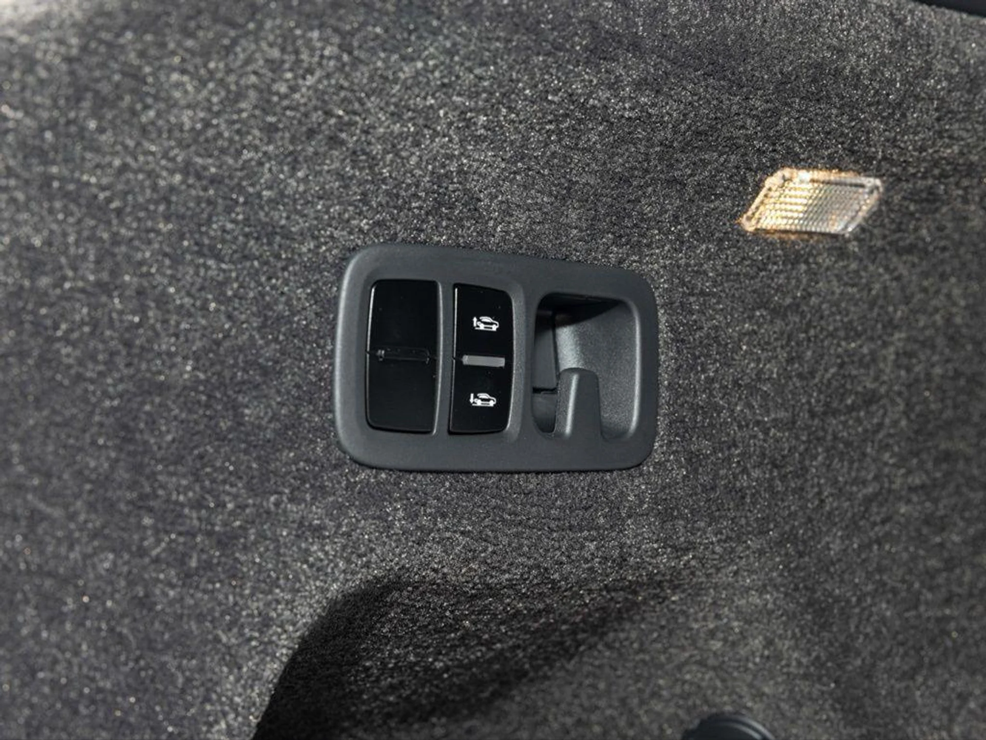 mph063_3063201644_497104613_69a1b7301e5607789028c3f1_9e260331cb