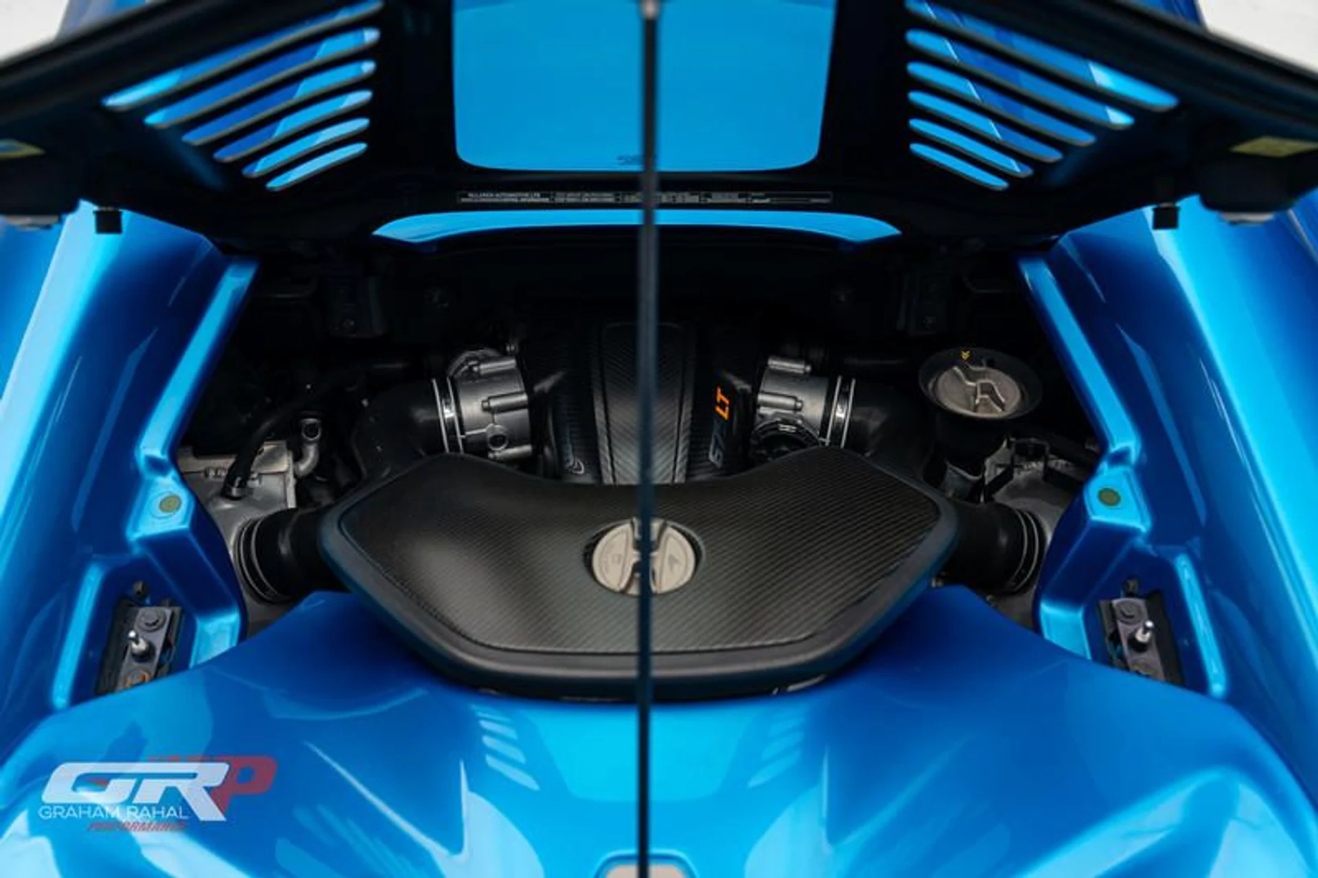 mph063_307023890_45066724_B98_F_44_DB_B2_CB_6_CC_12709_E3_F2_b07e680162