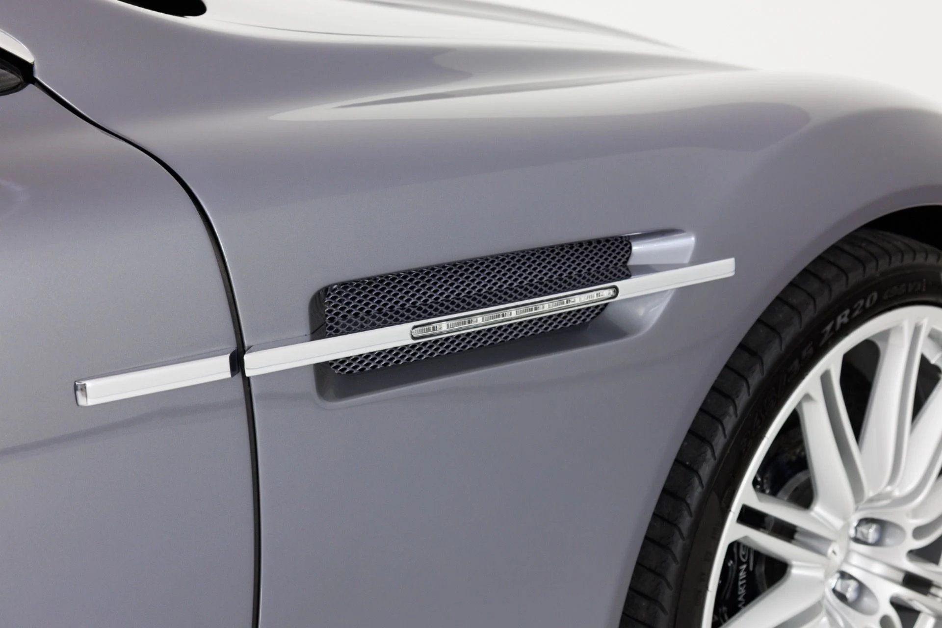 mph063_3114041601_Used_2010_Aston_Martin_DBS_1792190119_e6e4978846