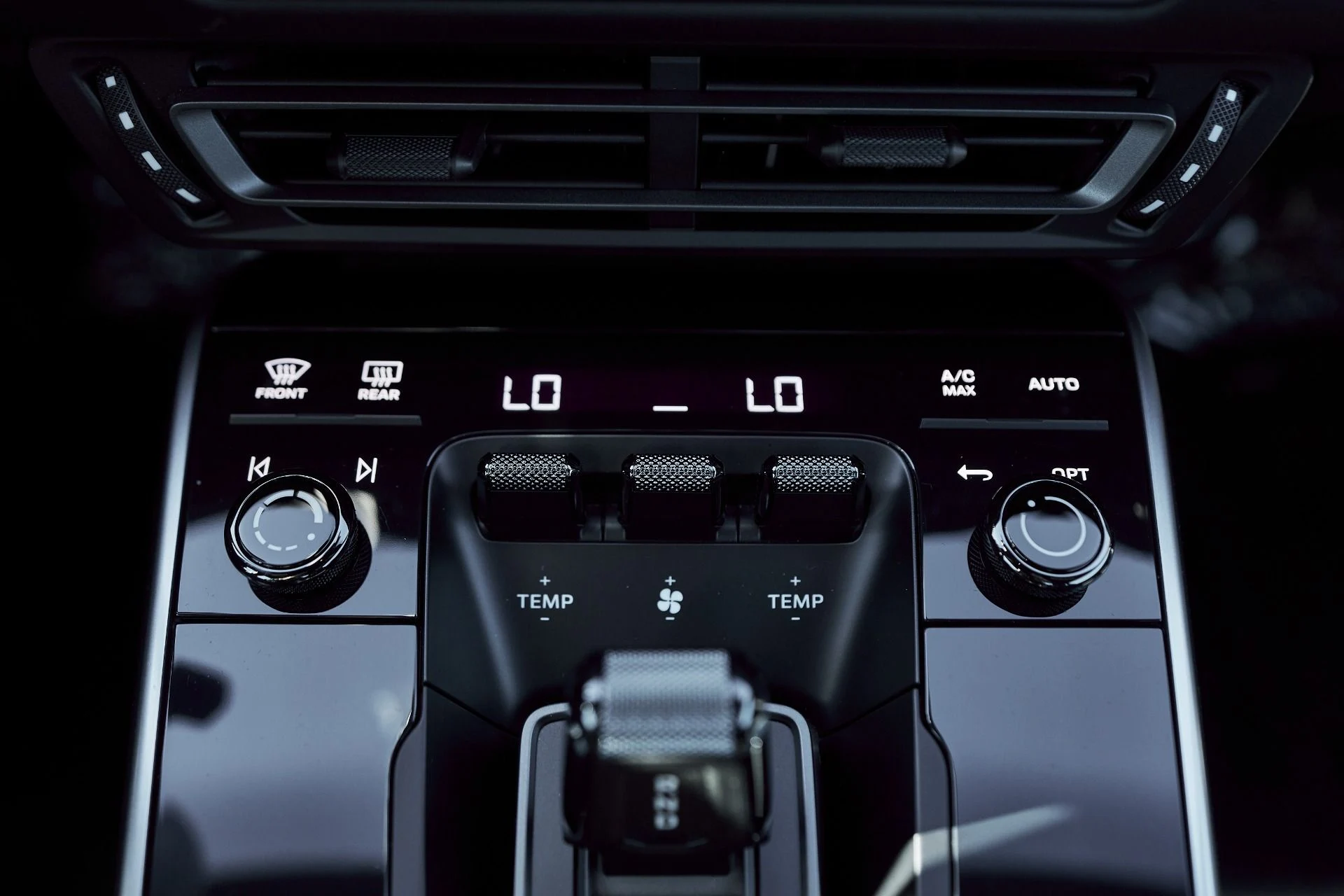 mph063_3127765838_Used_2021_Porsche_911_Turbo_S_1765593062_33c981301d