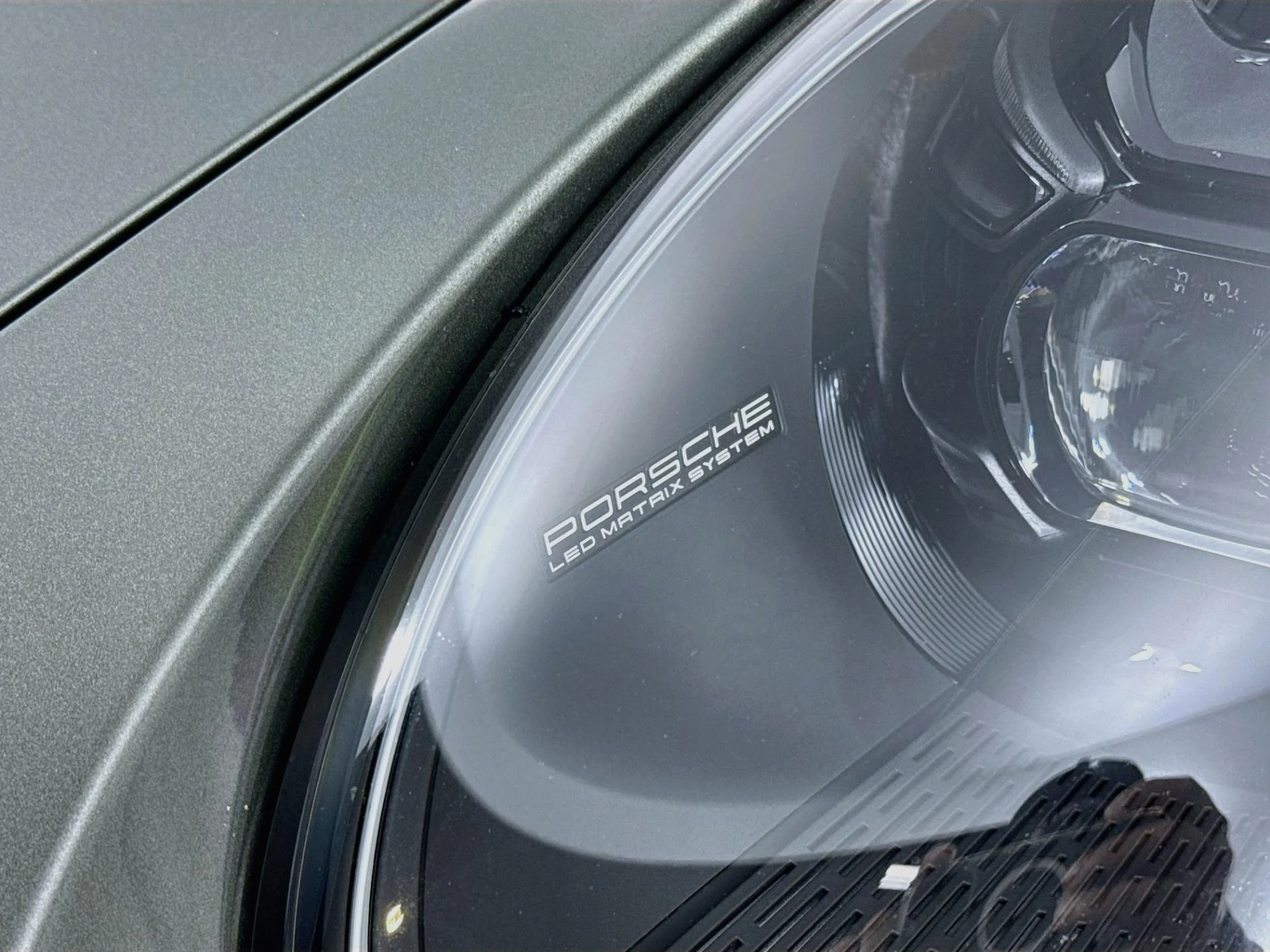 mph063_3154587305_Used_2021_Porsche_911_Turbo_S_1789763433_9a2b8d60a7