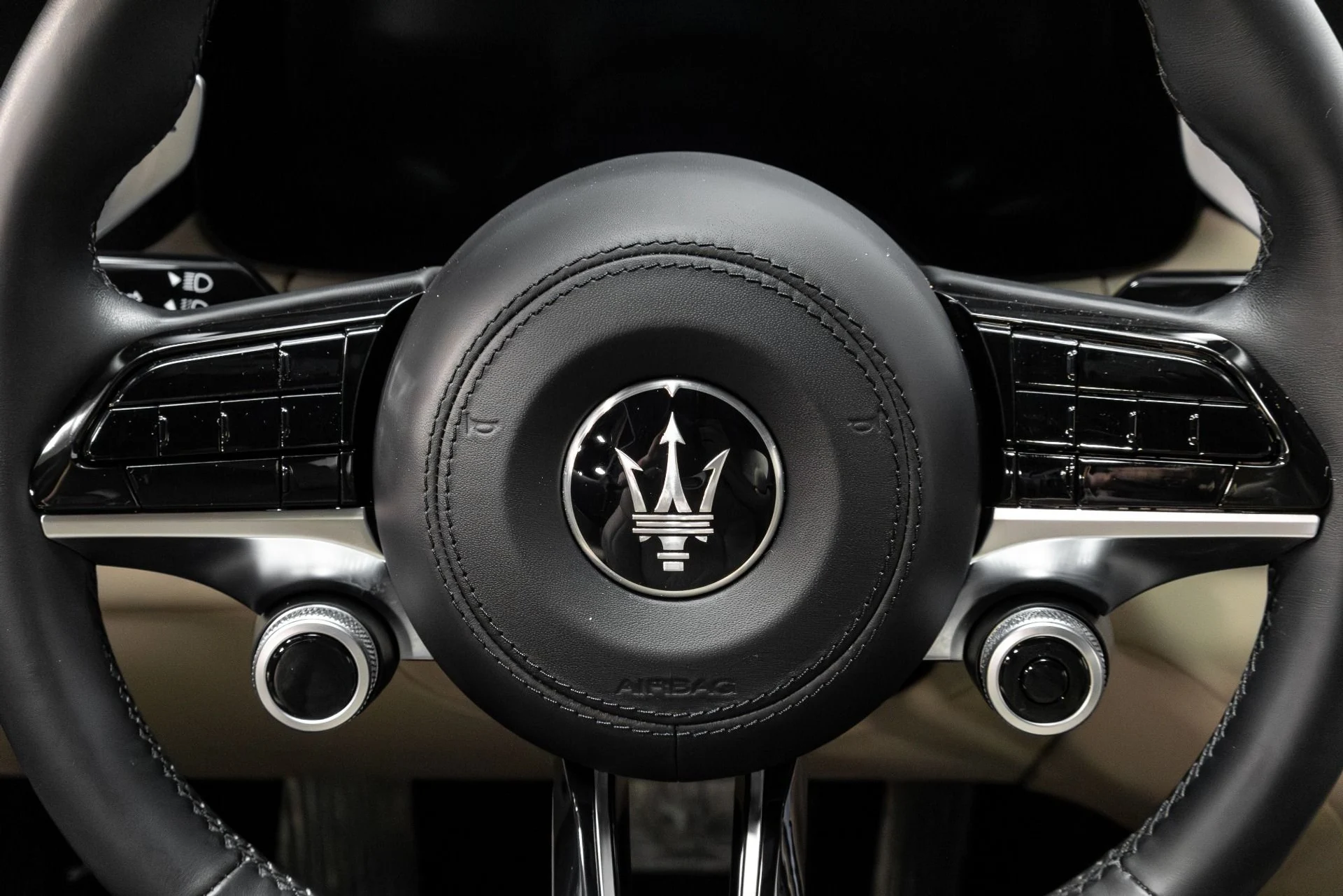 mph063_3188243284_Used_2024_Maserati_Gran_Turismo_Modena_1769640081_9ff8d44d80