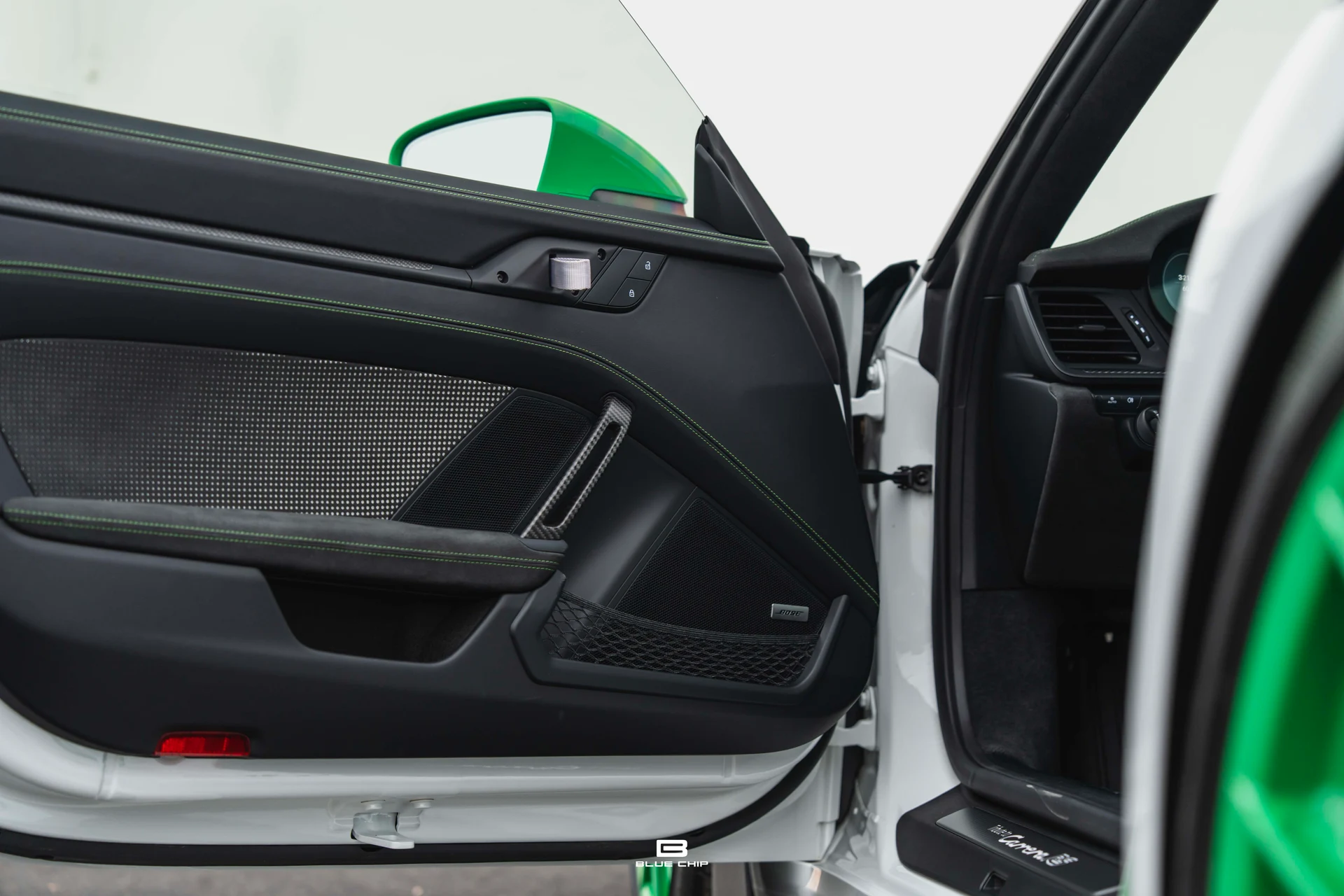 mph063_3190082879_69583793c017da99978693b2_A7401069_b774f070e3