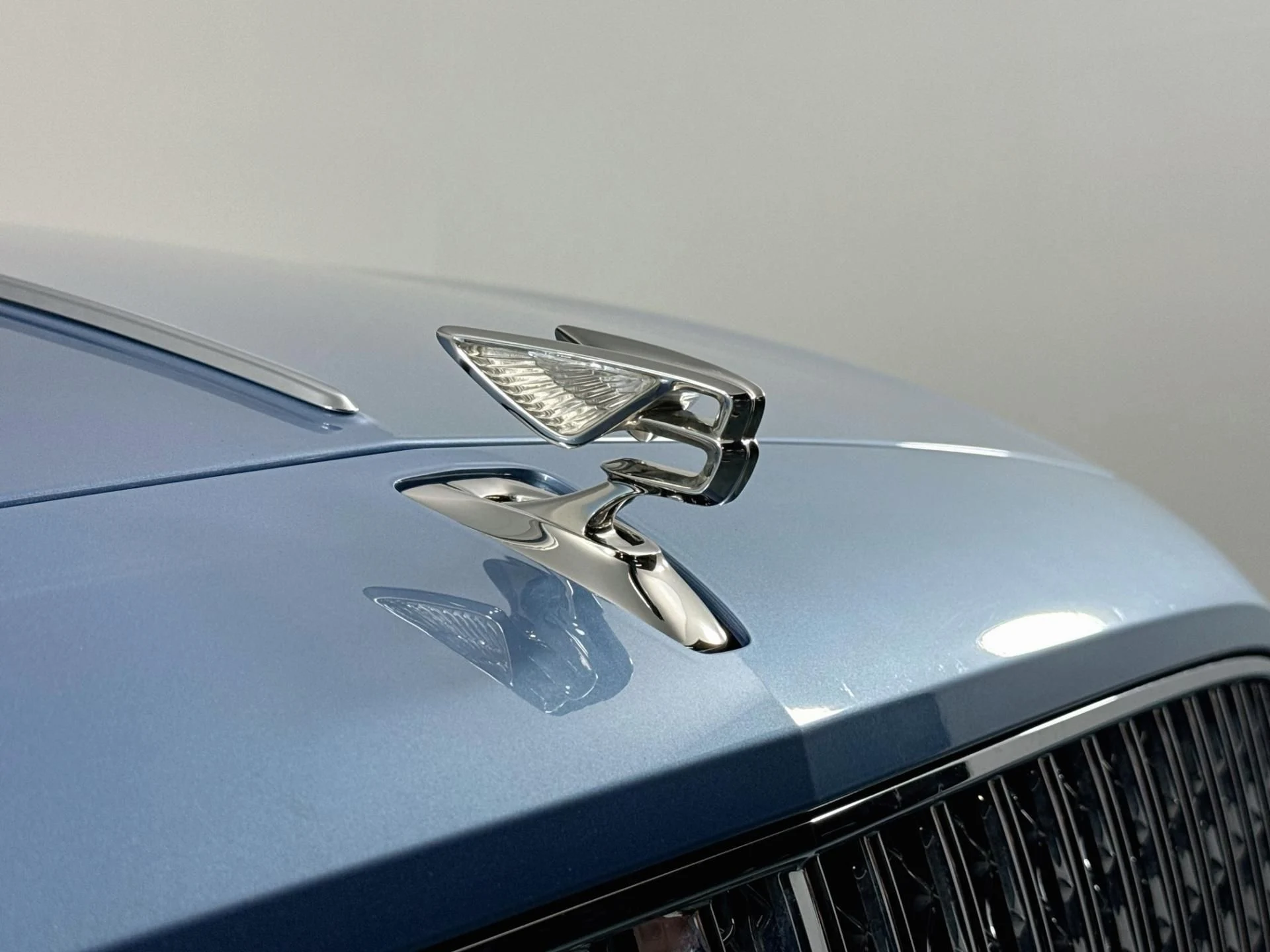 mph063_3190740885_Used_2022_Bentley_Flying_Spur_V8_1787092934_4edf64d7fd