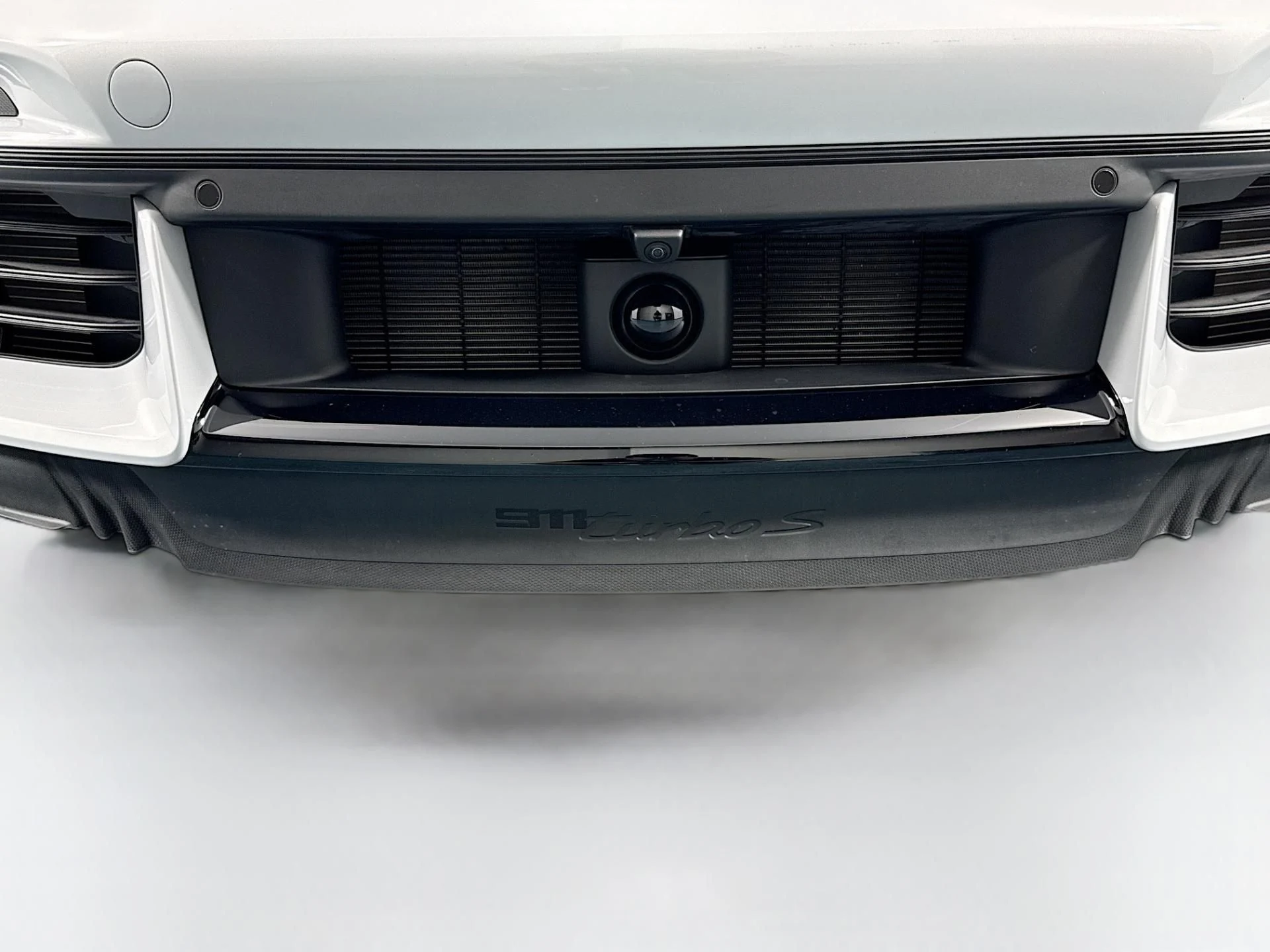 mph063_3201865900_Used_2025_Porsche_911_Turbo_S_1784676777_29852b0d9c