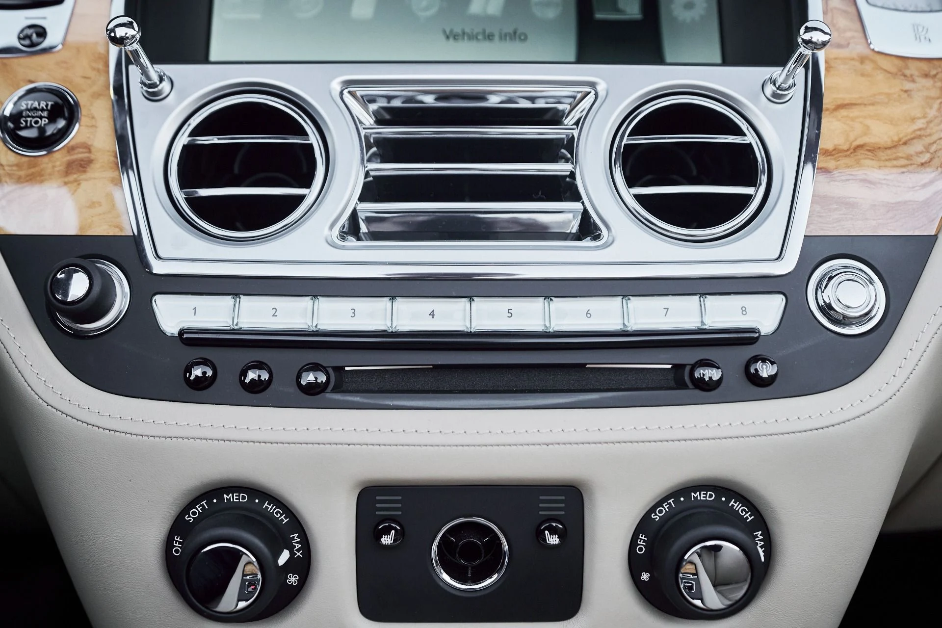 mph063_3207349455_Used_2017_Rolls_Royce_Dawn_Base_1764730538_99251e0d98