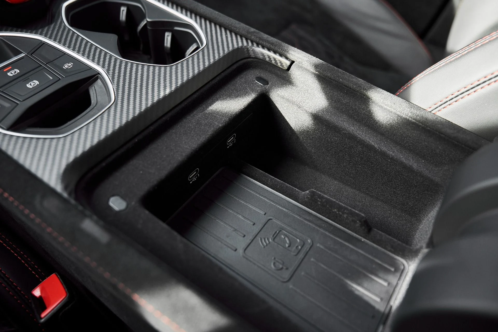 mph063_323747554_Used_2023_Lamborghini_Urus_Performante_1771116691_05253bdeda