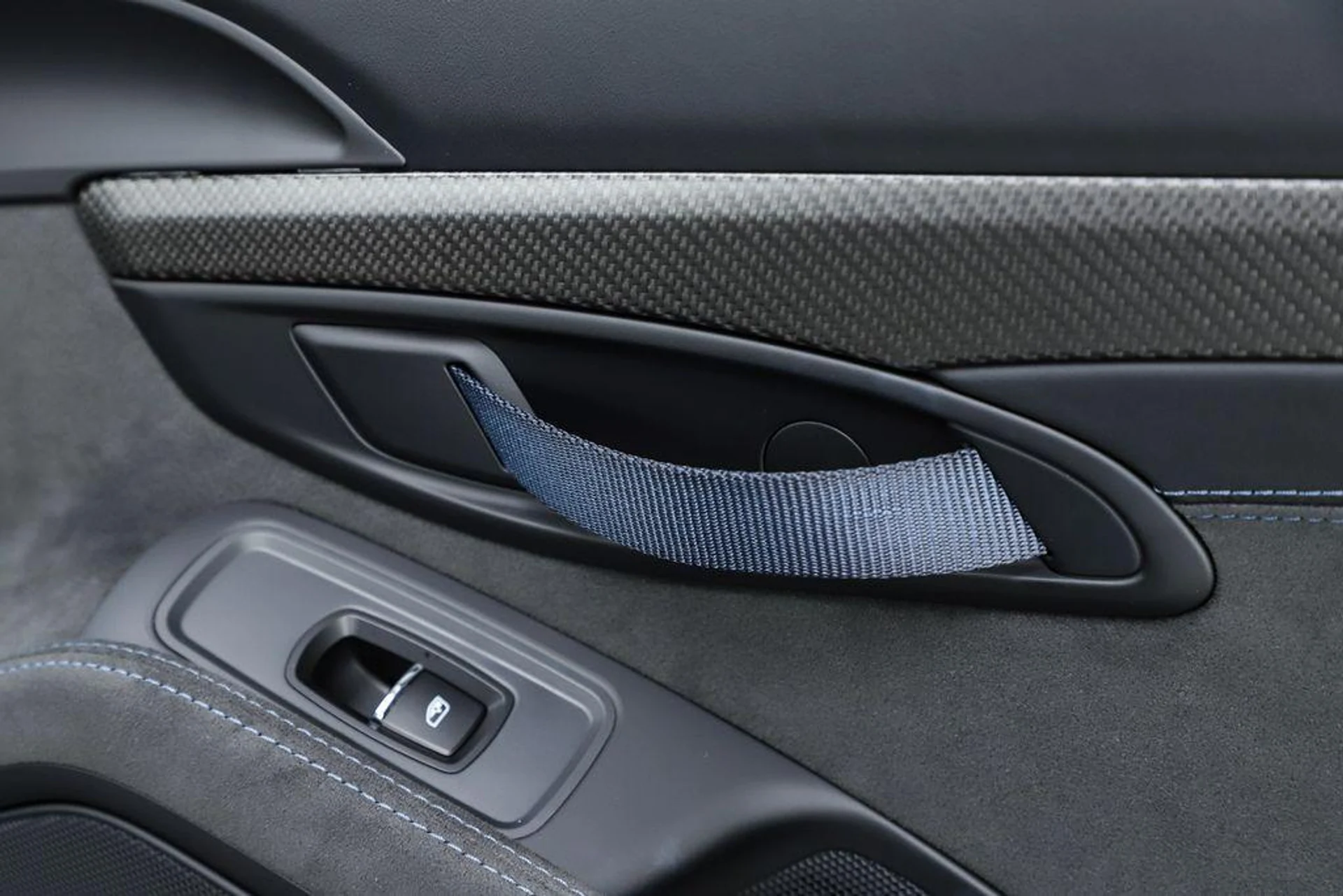 mph063_3305595864_F_Ft_BD_3tn_RWA_Oc_Ea_L_Rbpv_QDG_Ulrk_b3bd6fcab0