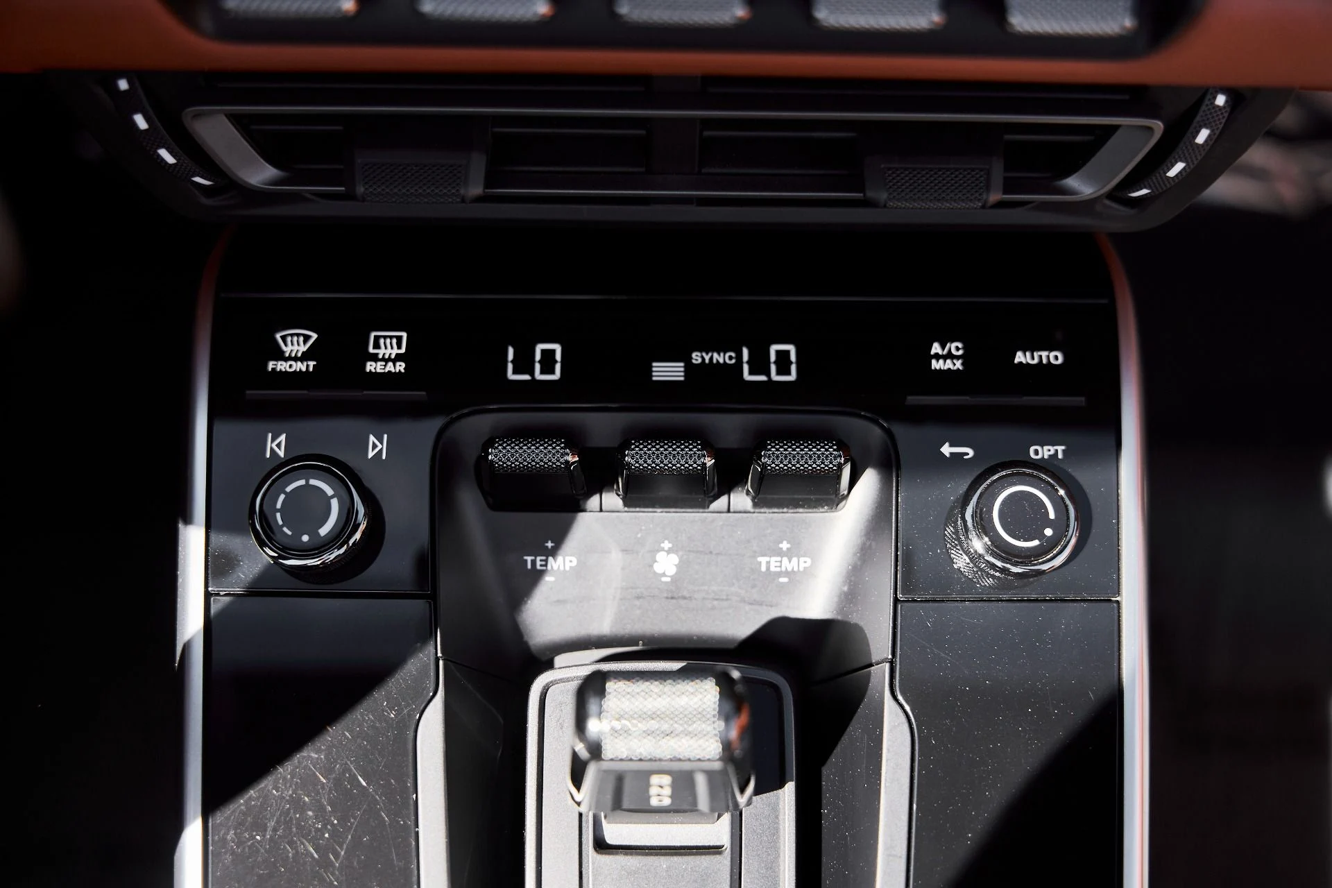 mph063_3317390809_Used_2024_Porsche_911_Turbo_S_1773968082_8f06ce05b0