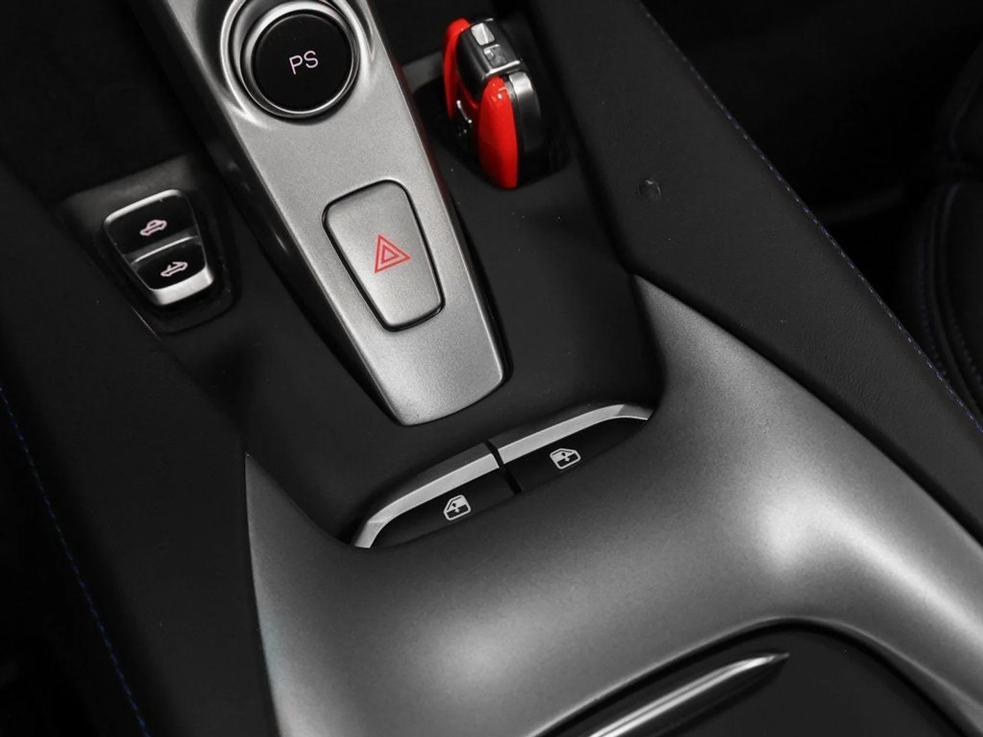 mph063_3353875653_64_7a1a6640ef