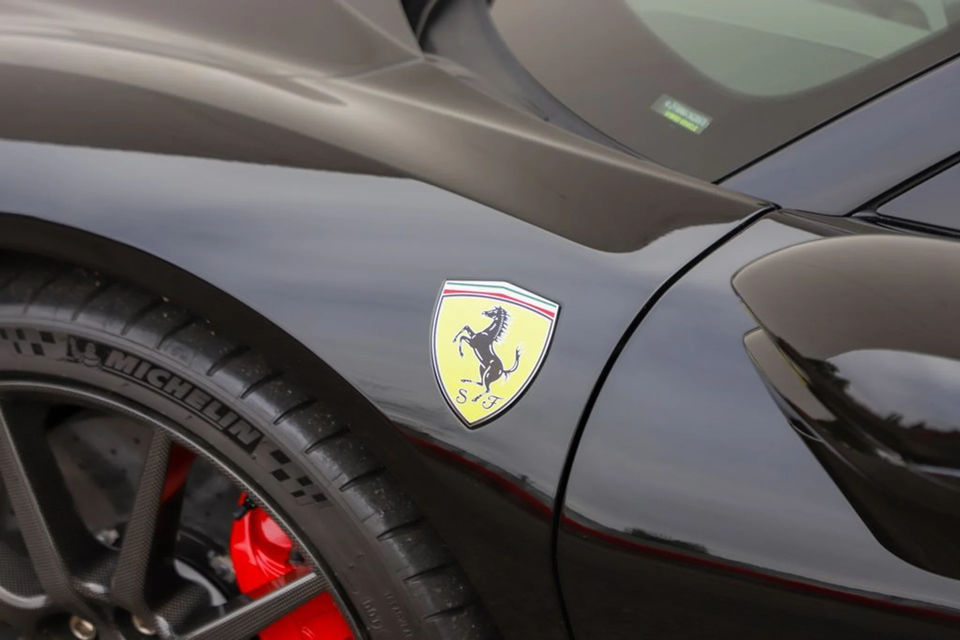 mph063_3358032077_080456e755e9e42d0c063328f02a44fc_041f4d9e00