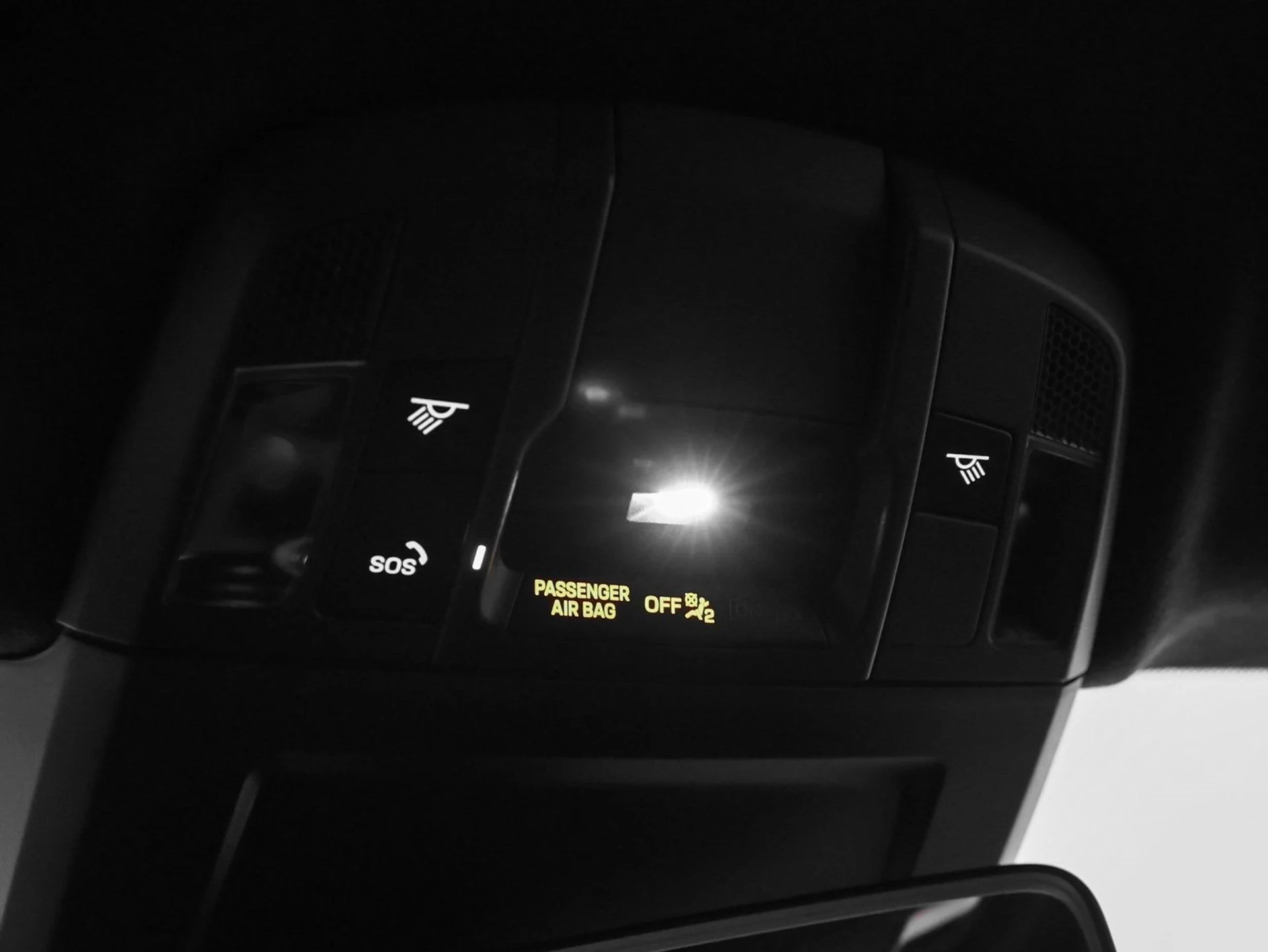 mph063_3387865045_64_9d9443c413