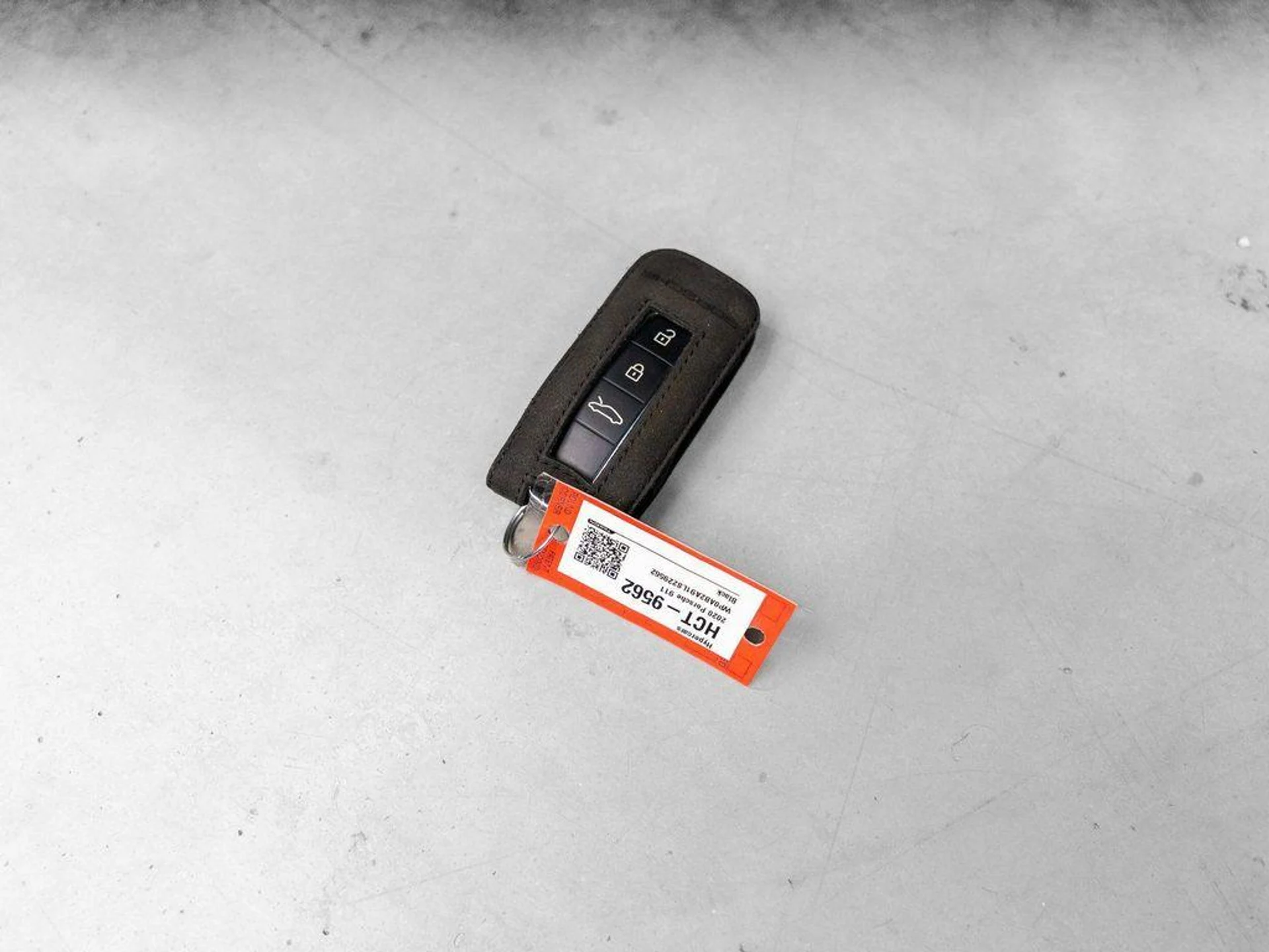 mph063_3429942173_33g_Cjf_HKG_2yan_B1_R_Mpze_D3ke4_CQ_84e0ad4401