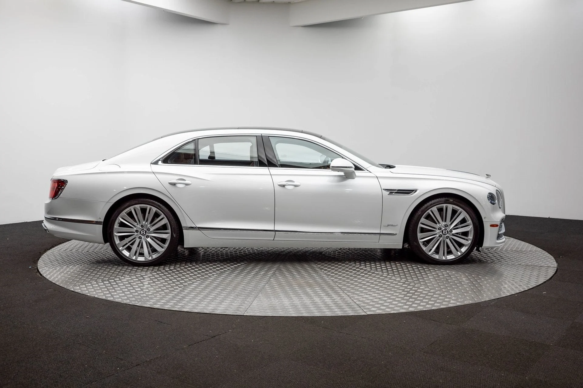 mph063_3454053770_64_56a2bc4cd2