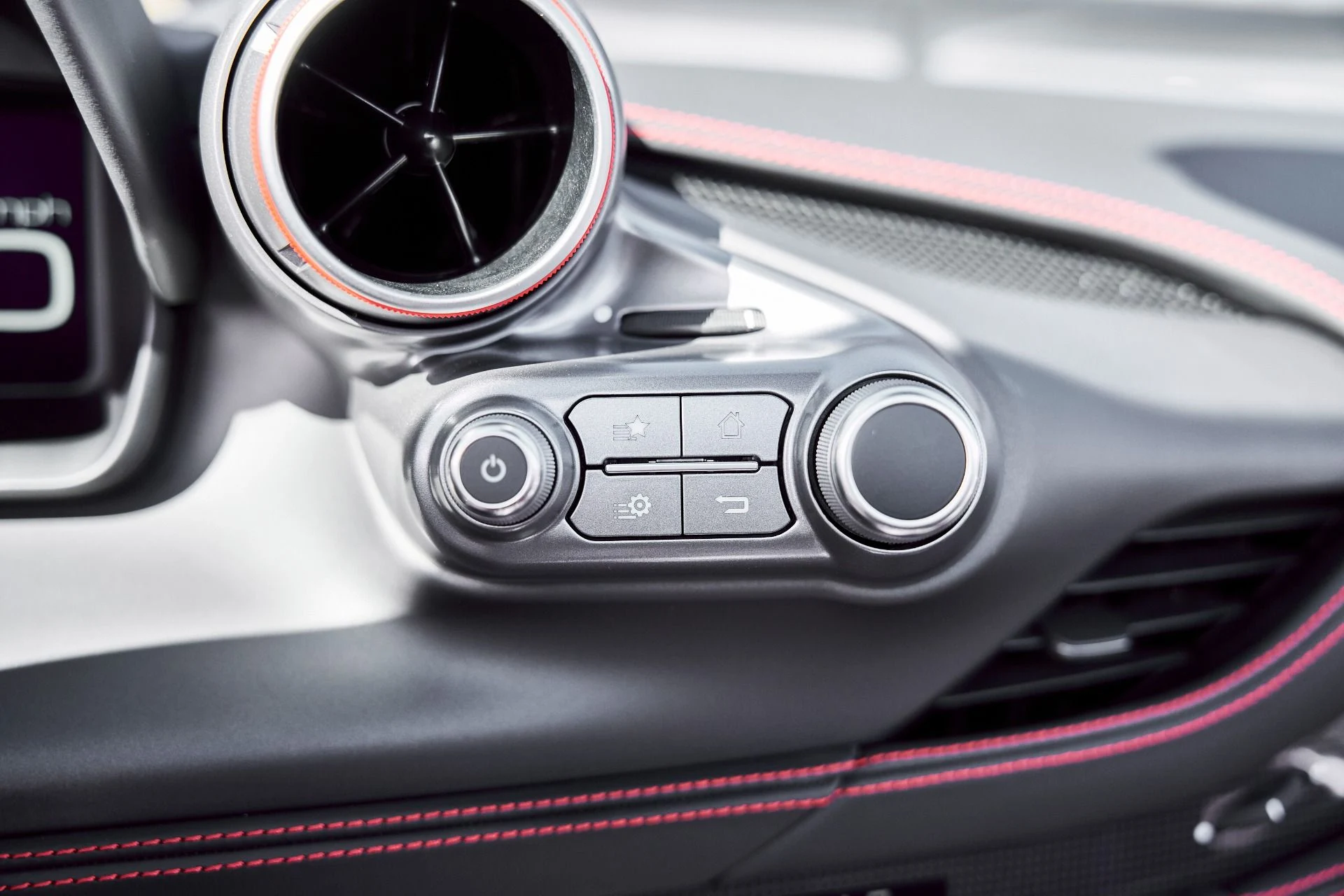 mph063_345904367_Used_2022_Ferrari_F8_Spider_Base_1772506685_b781d8ff49