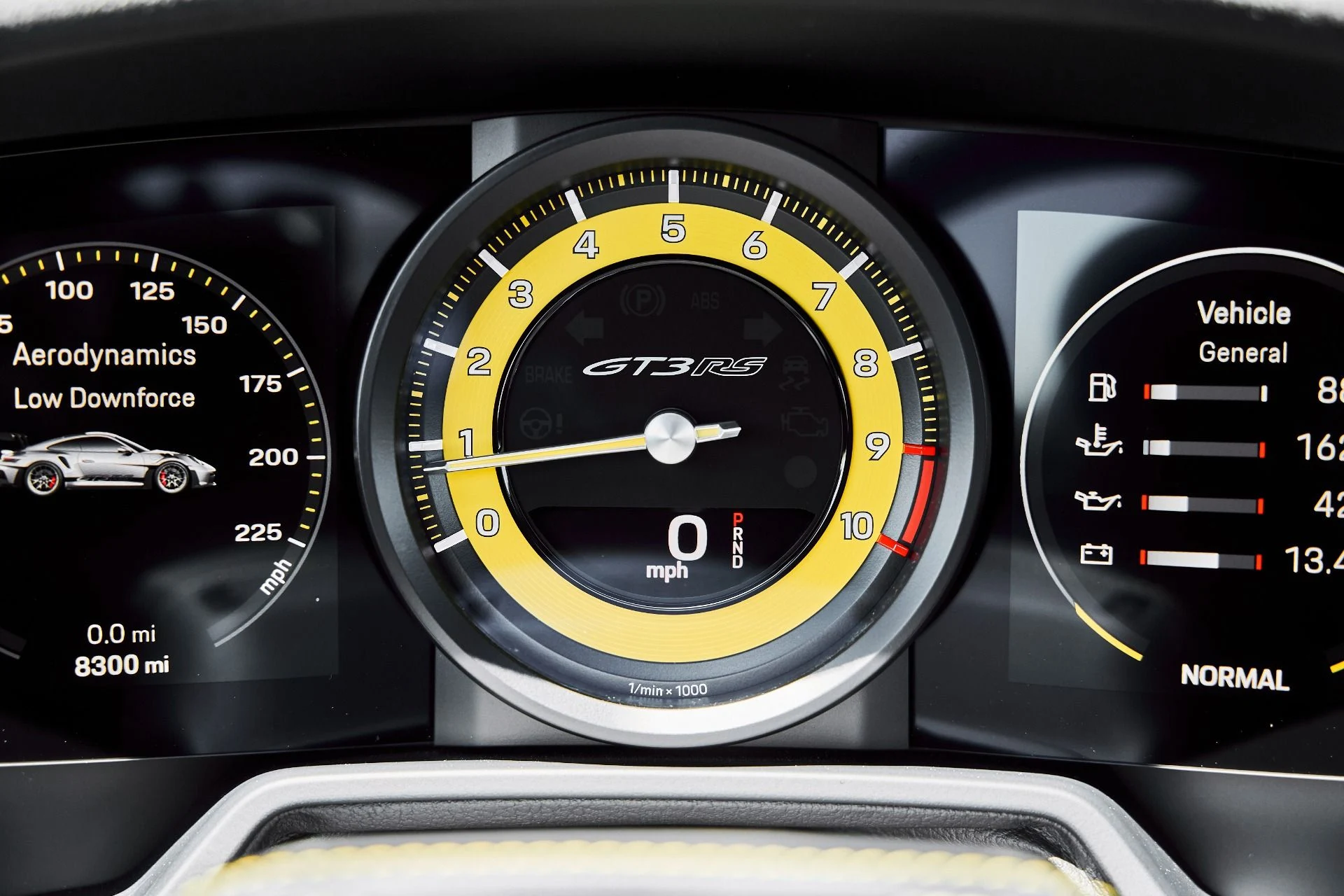 mph063_3509161398_Used_2025_Porsche_911_GT_3_RS_1780614775_0393e512ea