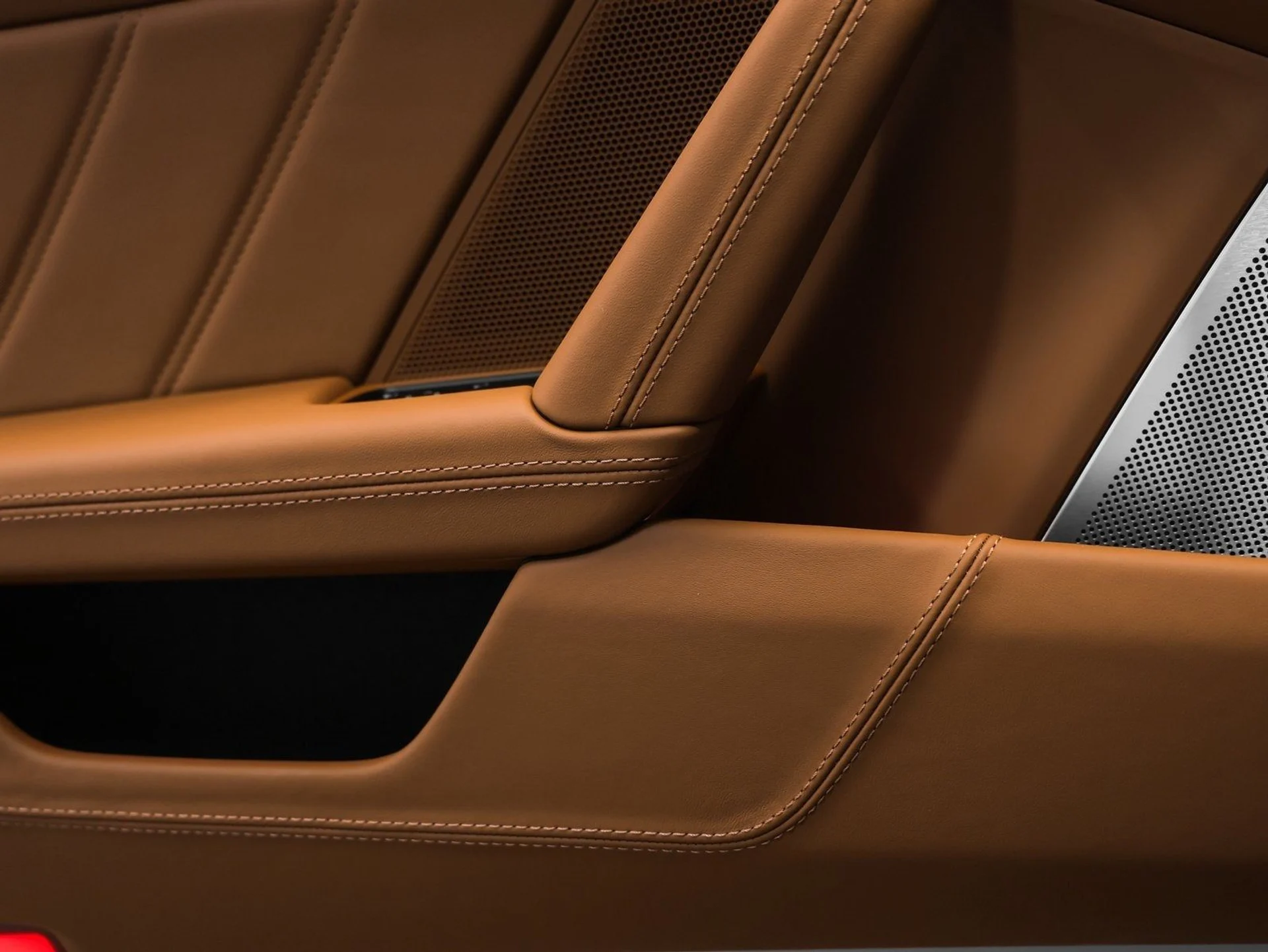 mph063_354478234_64_7a40c262c5