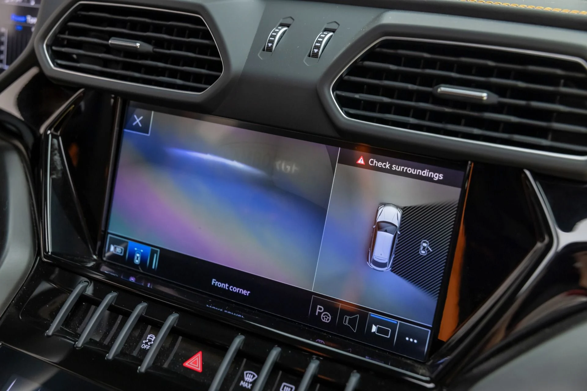 mph063_3592263858_Used_2024_Lamborghini_Urus_S_1766449487_45d45845c5